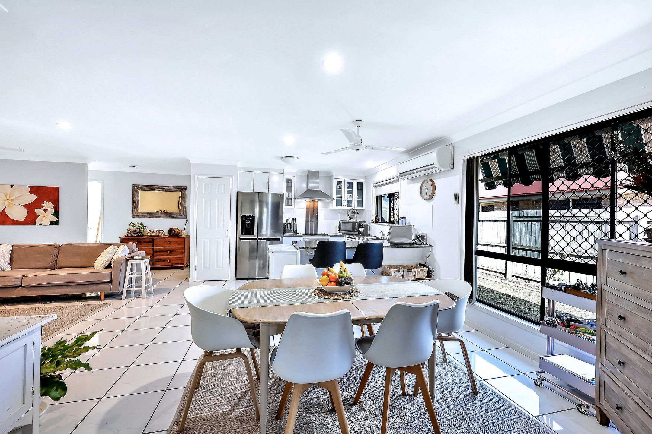 1/4A Hillvue Crescent — photo 12 of 28