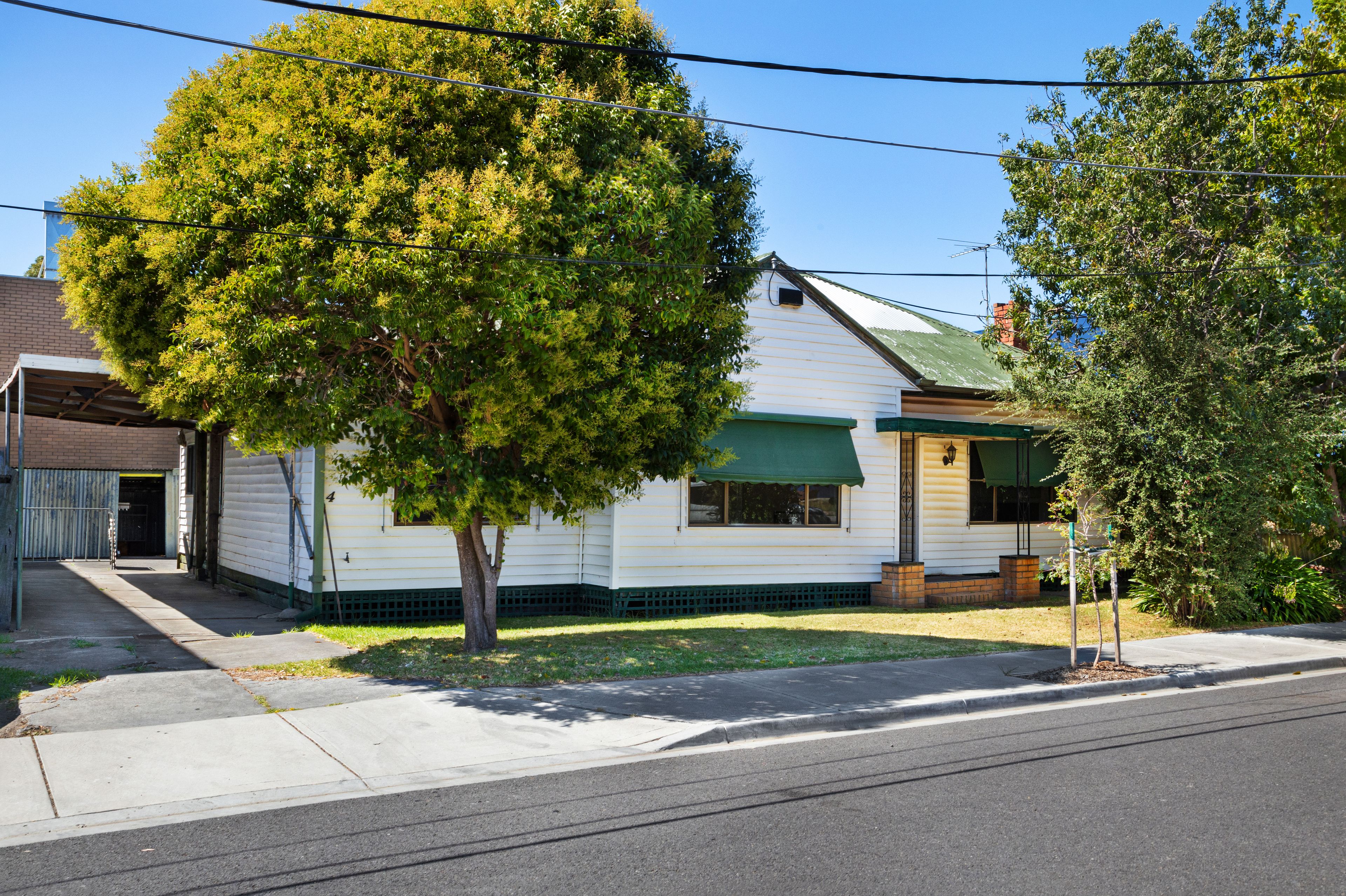 4 Dora Street, Braybrook, VIC 3019