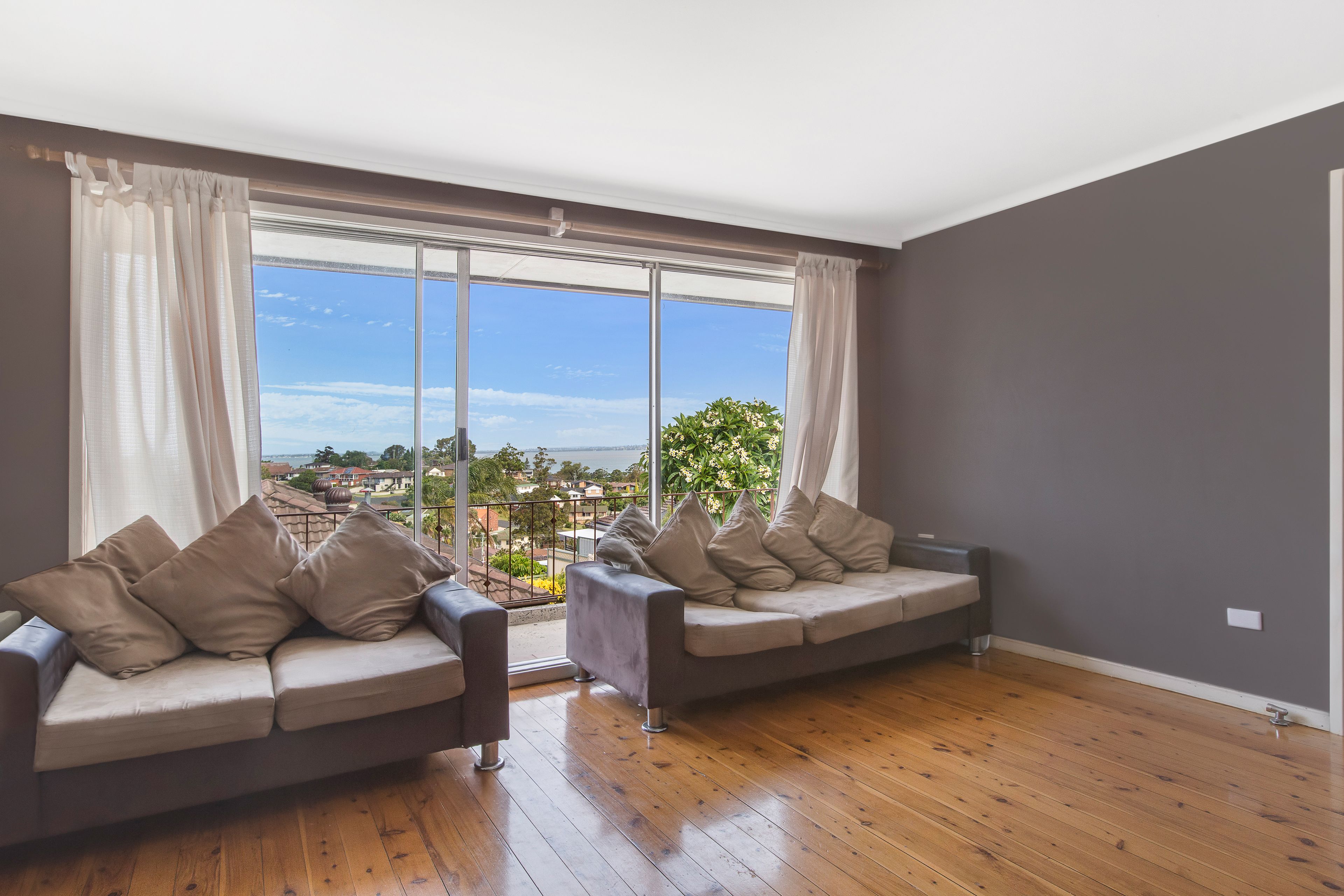 15 Tait Avenue, Kanahooka, NSW 2530