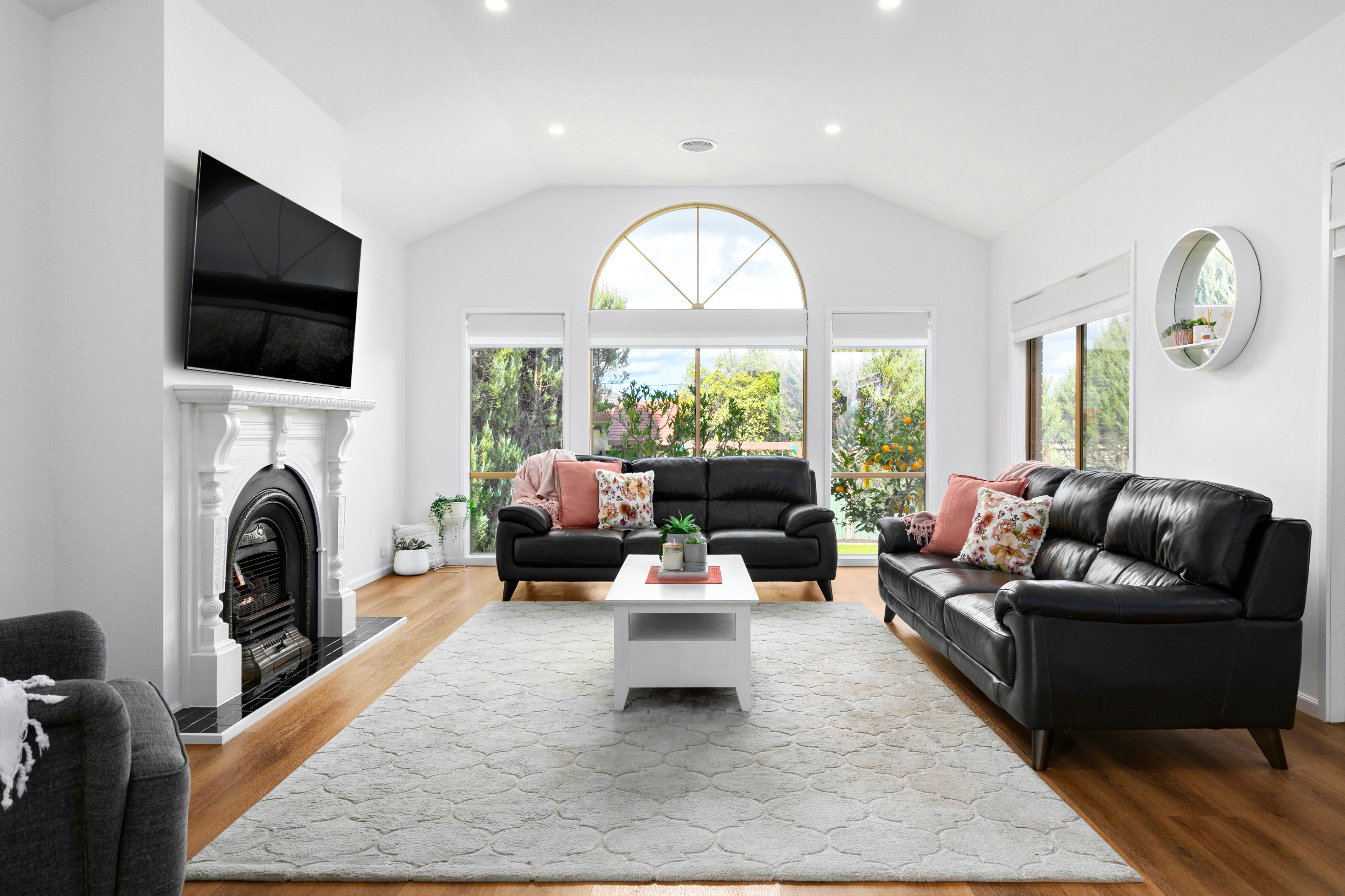 10 Lamplight Way, Attwood, VIC 3049