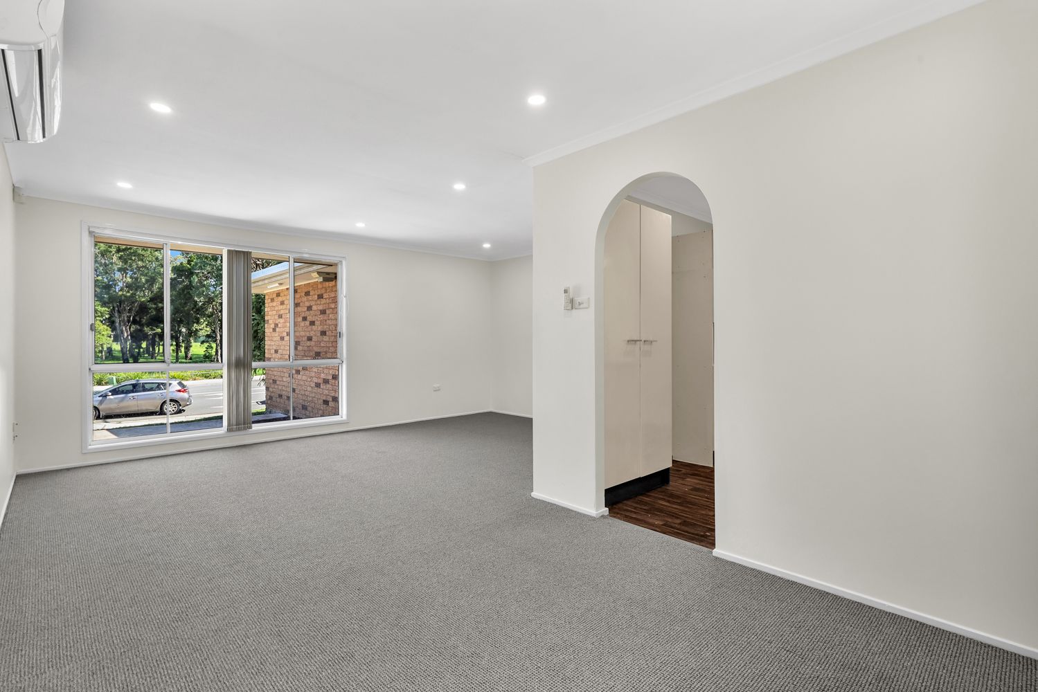 158 Explorers Way, St Clair, NSW 2759
