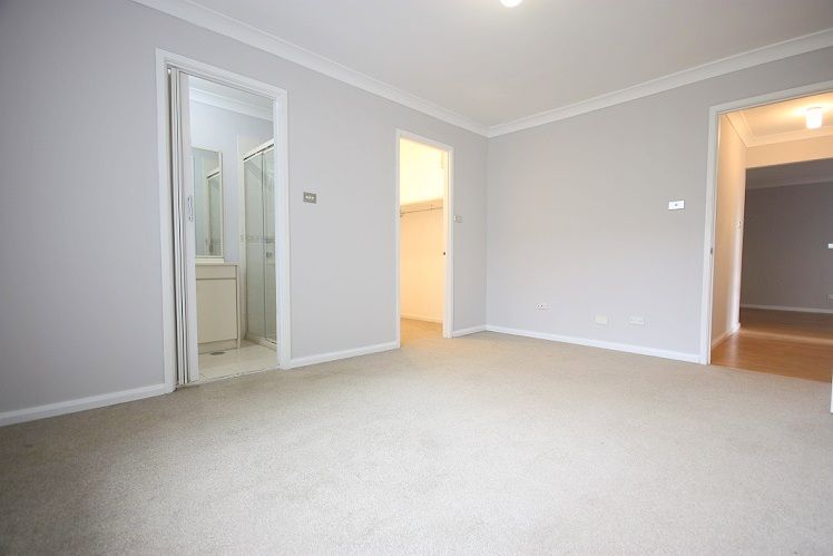 10 Pippen Street, Harrington Park, NSW 2567