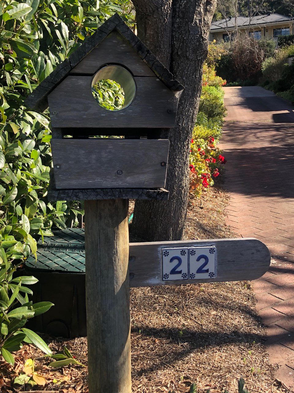 22 Hillside Close
