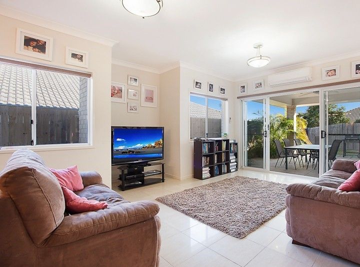 43 Astley Parade, North Lakes, QLD 4509