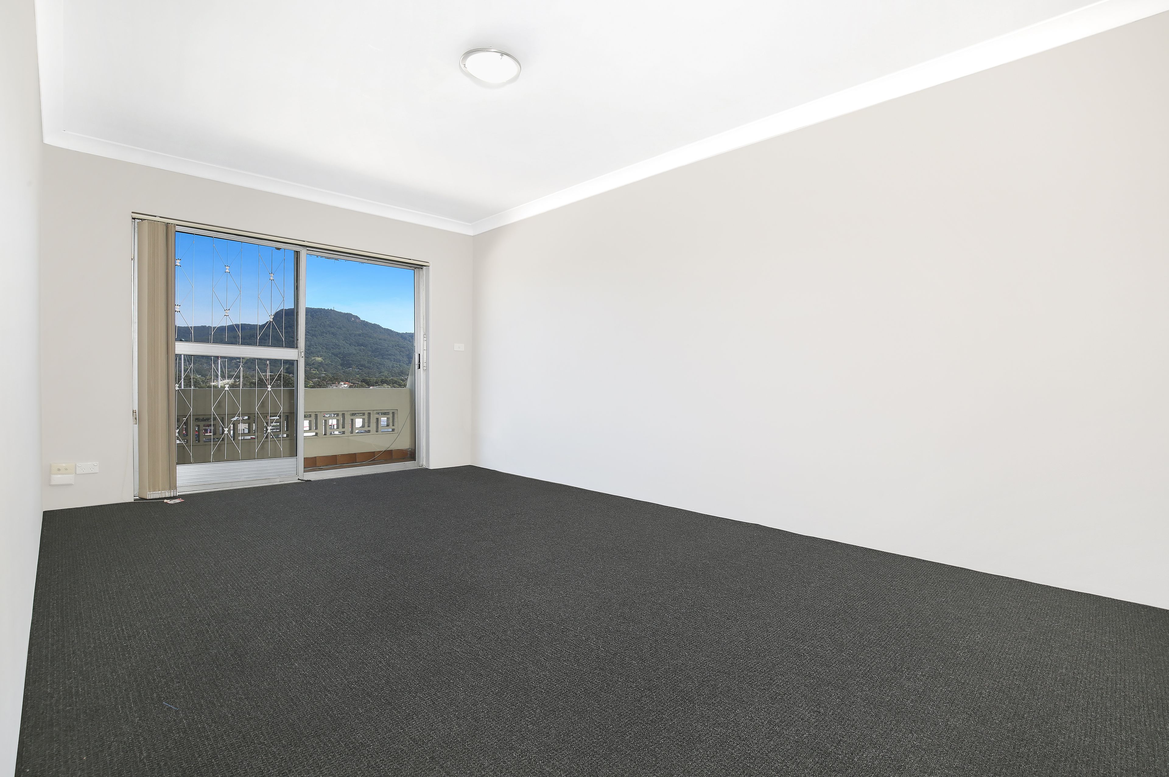 14/56 Keira Street — photo 2 of 6