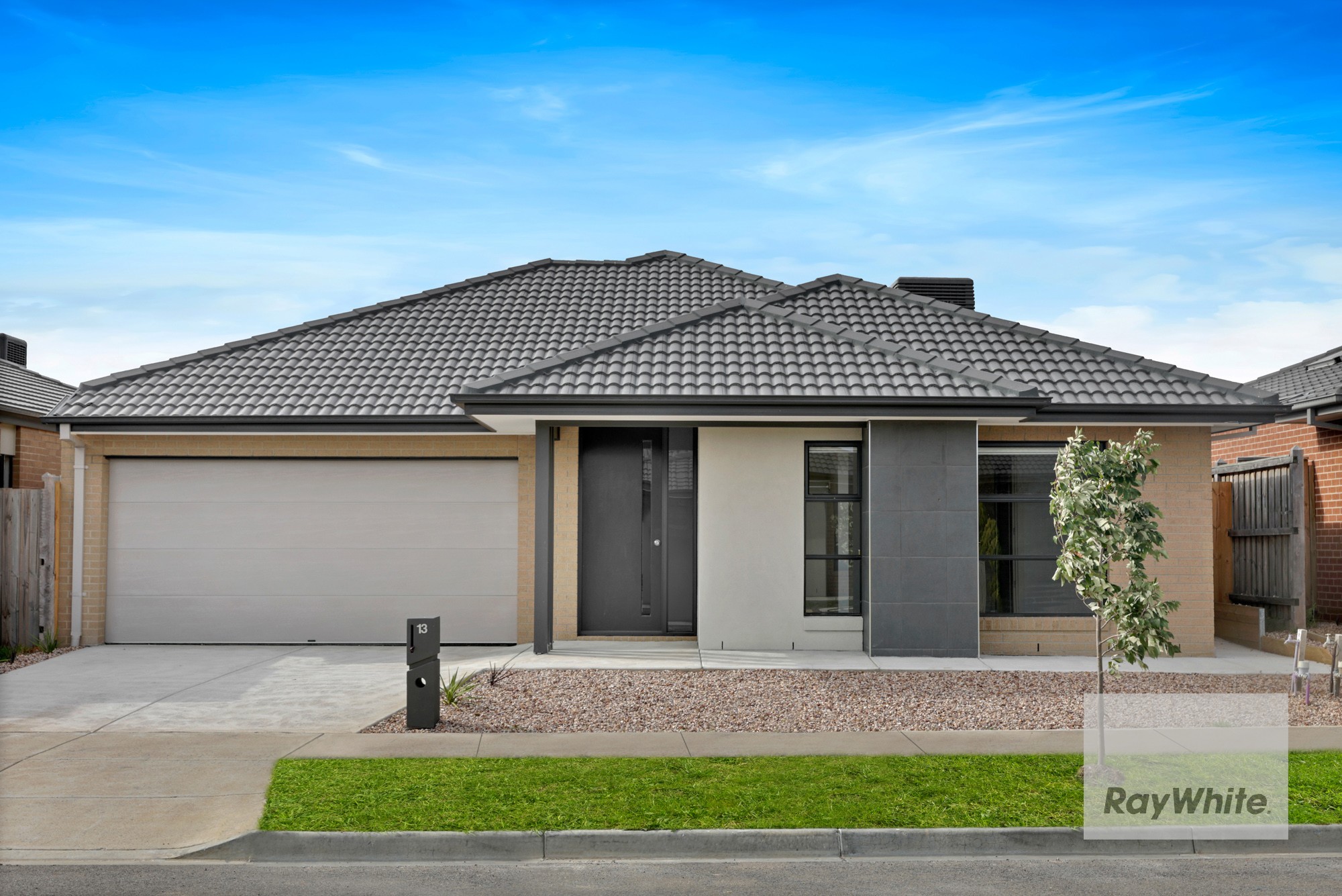 13 Salisbury Terrace, Mickleham, VIC 3064