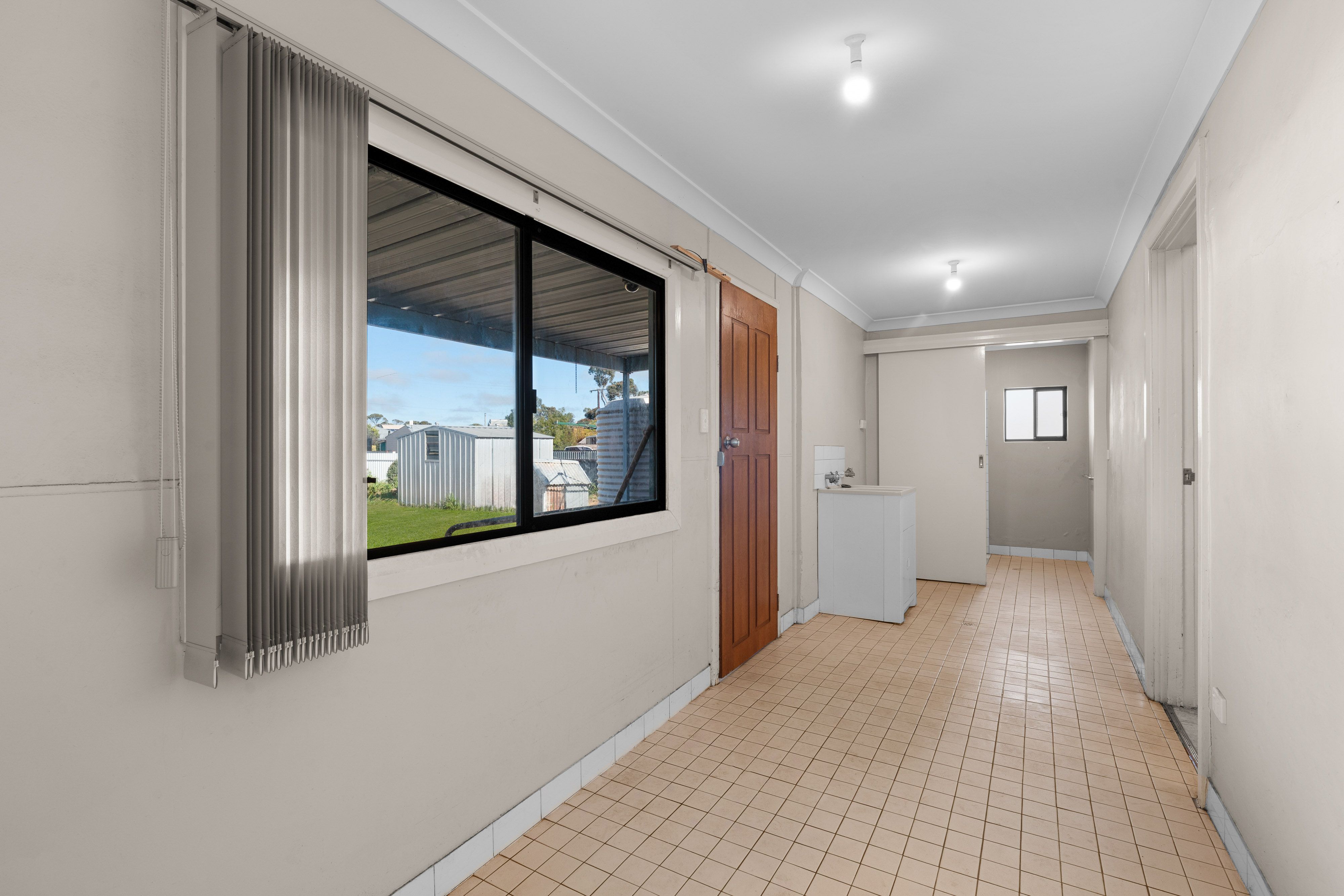 5 Old Adelaide Road — photo 10 of 14
