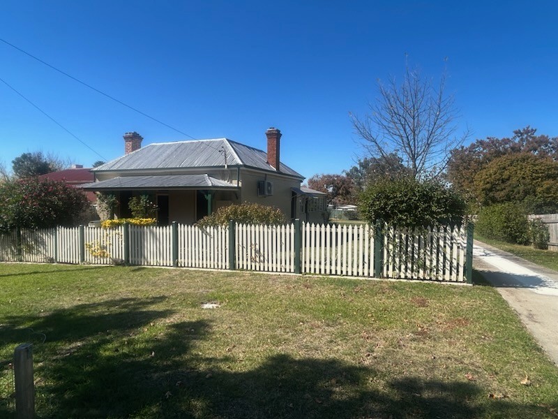 358 Peel Street, Bathurst, NSW 2795