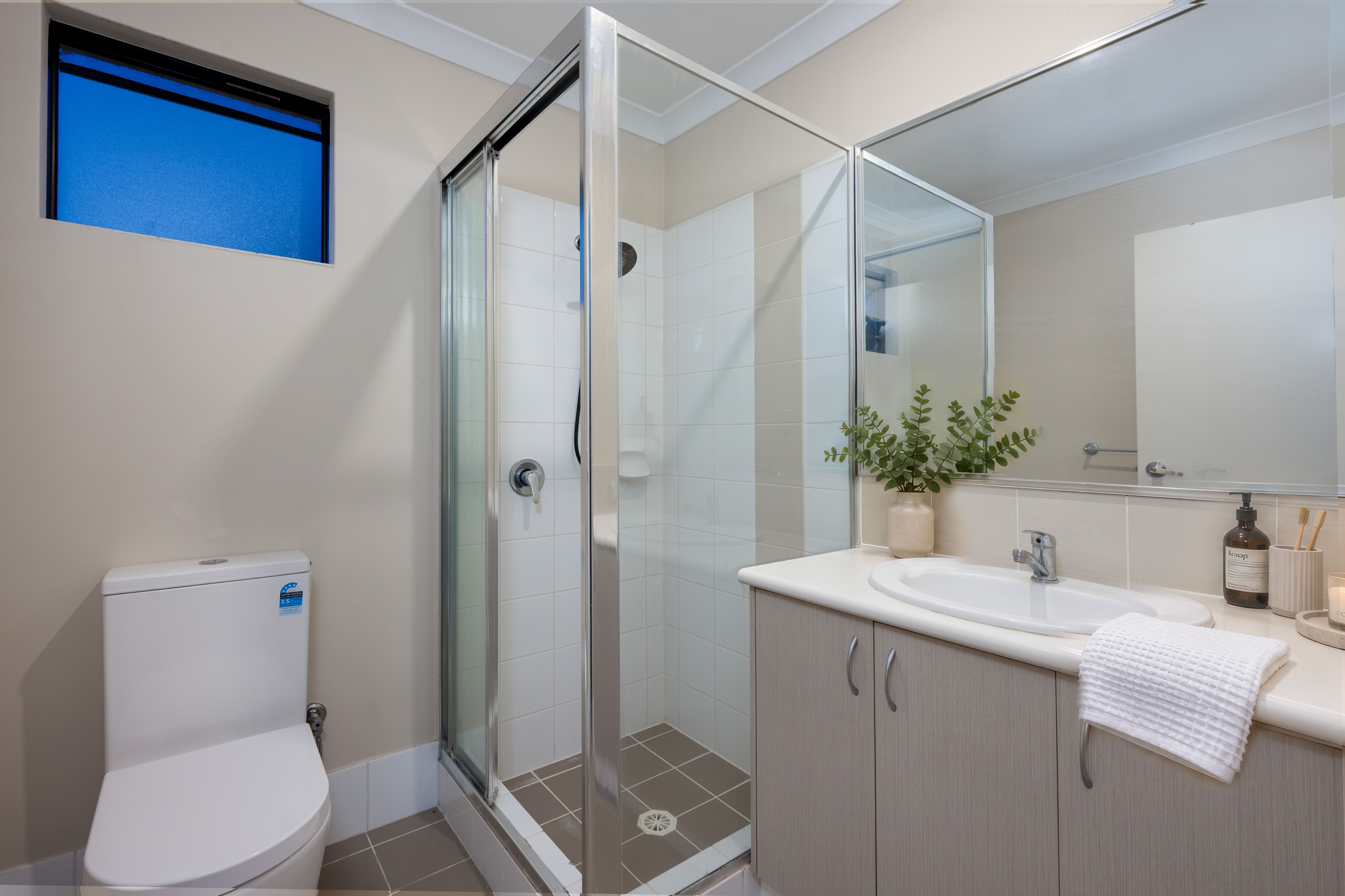276 Camborne Parkway — photo 13 of 24