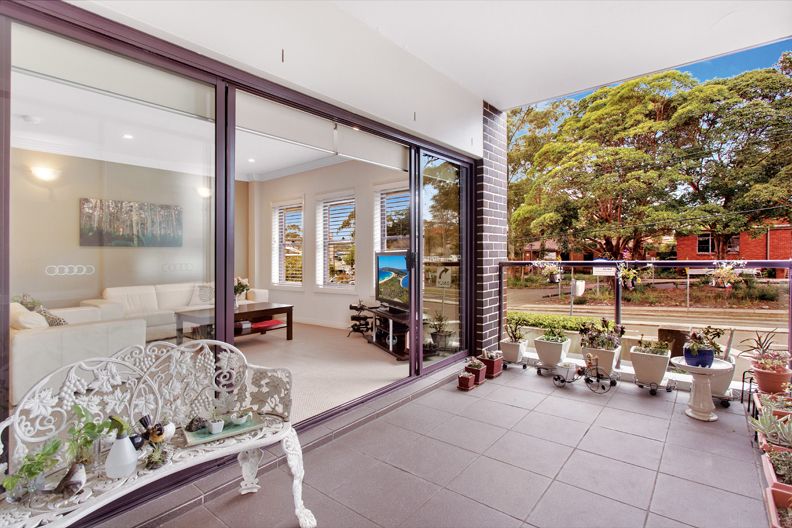 691-695 Warringah Road, Forestville NSW 2087
