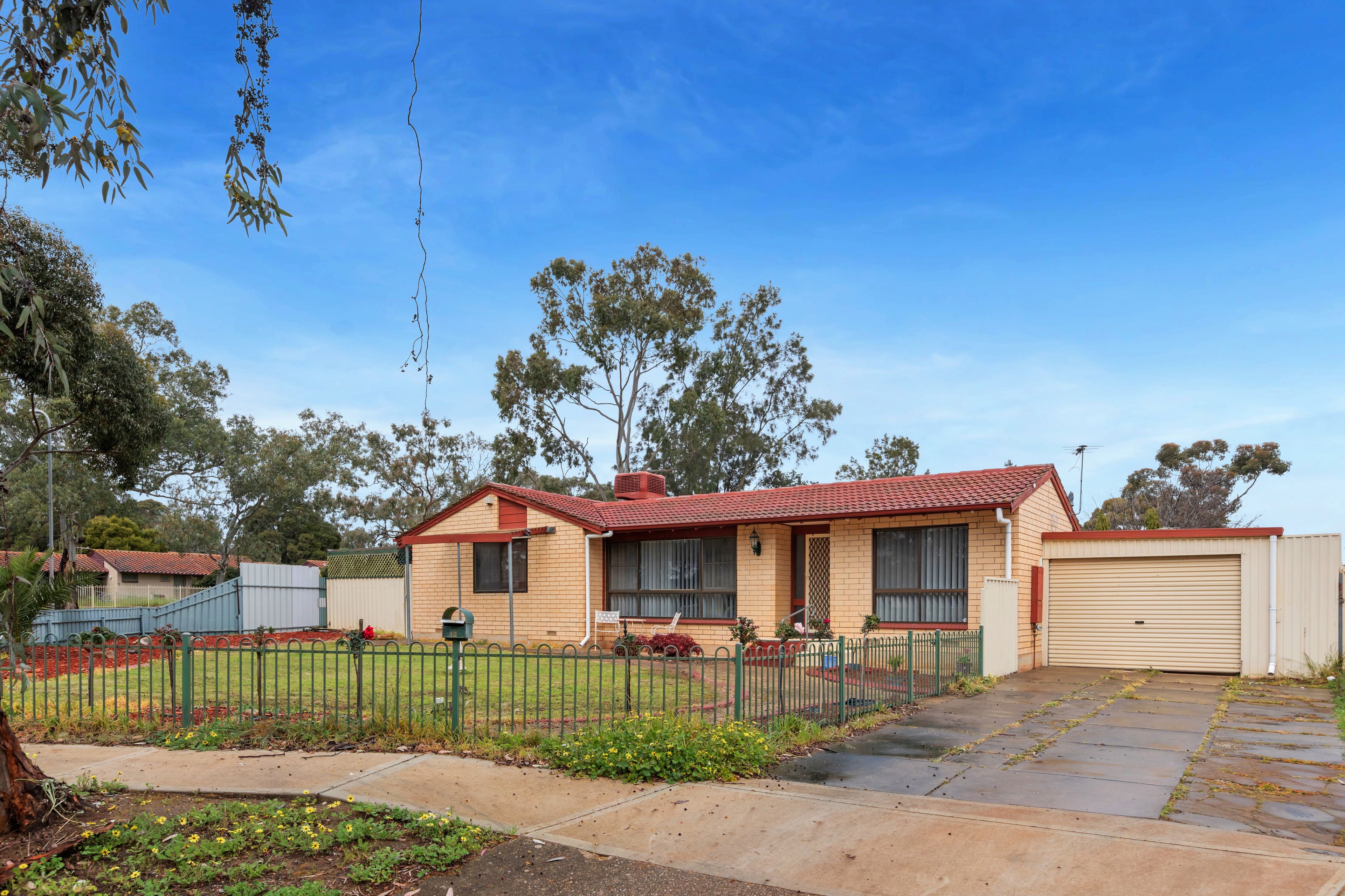 12 Palari Crescent, Munno Para, SA 5115