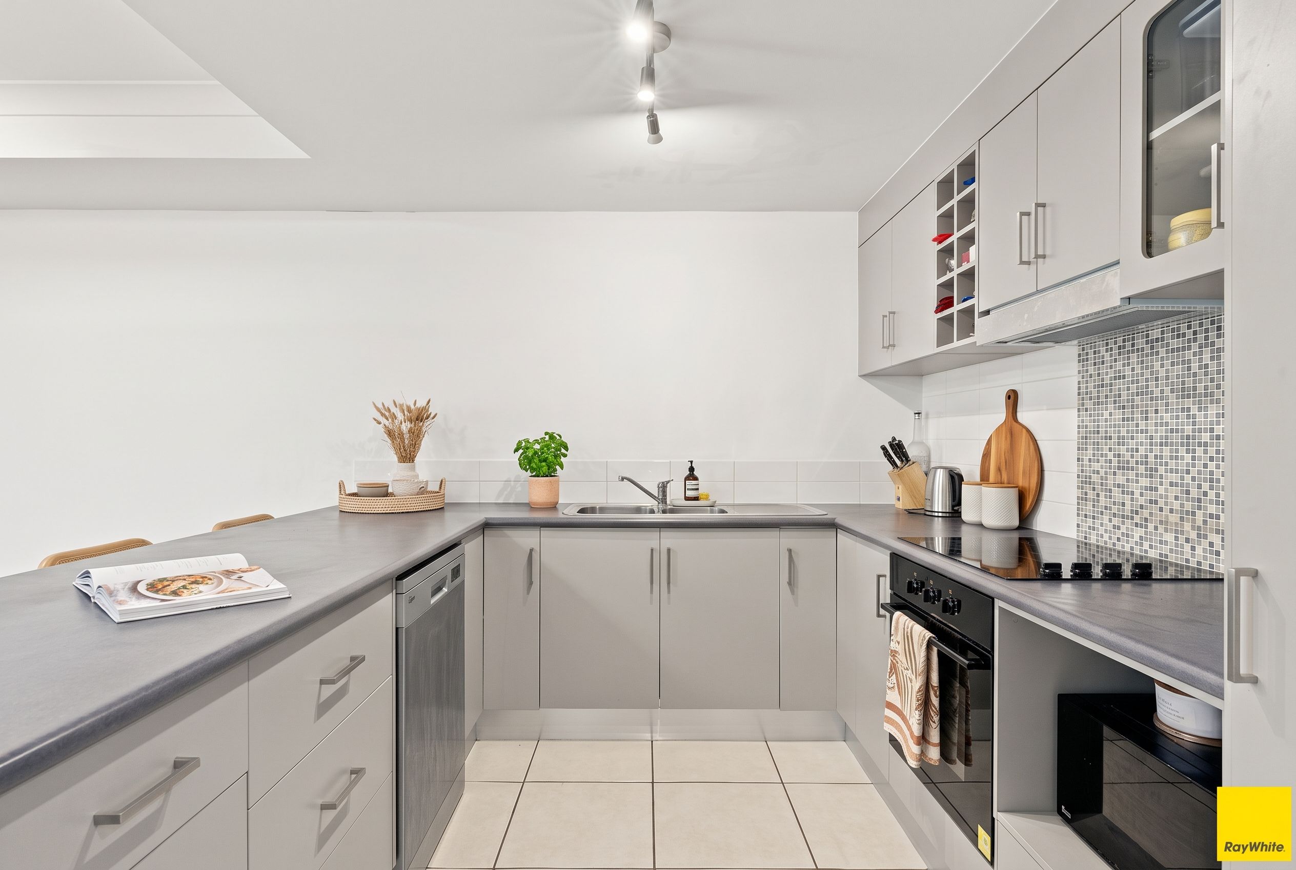 23/40-46 Redlynch Intake Road, Redlynch, QLD 4870