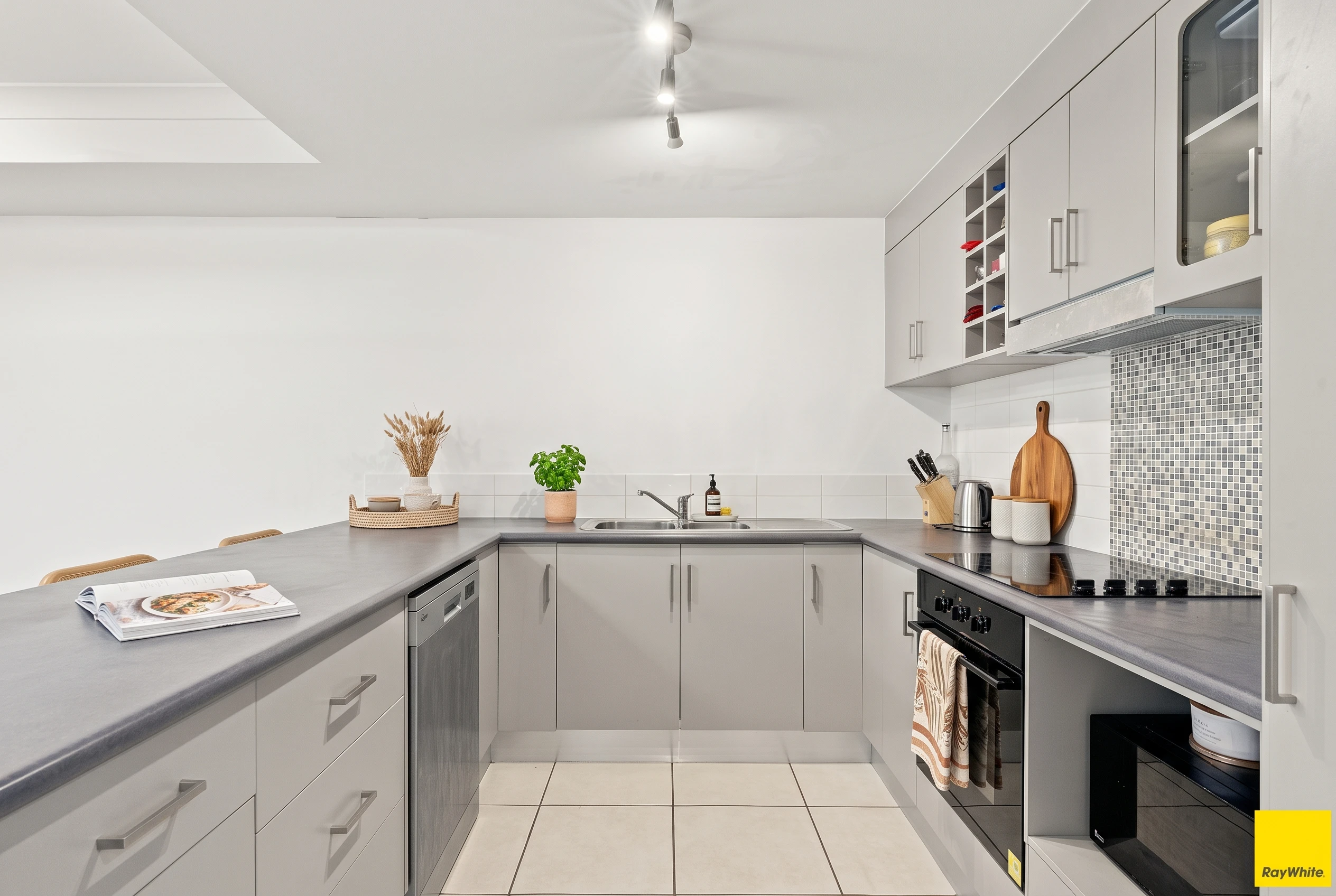 23/40-46 Redlynch Intake Road, Redlynch, QLD 4870