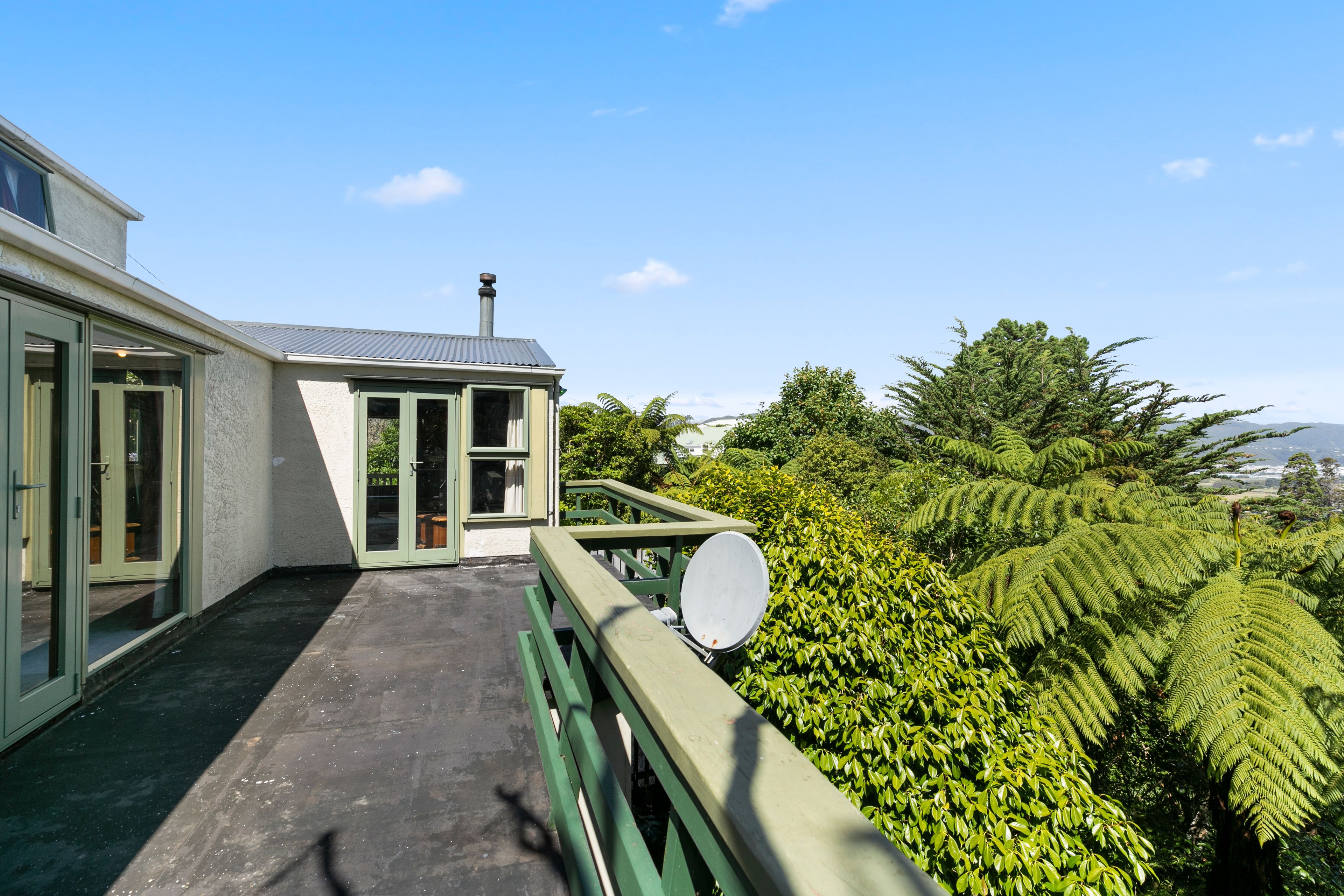 27 Normandale Road, Normandale, Lower Hutt City