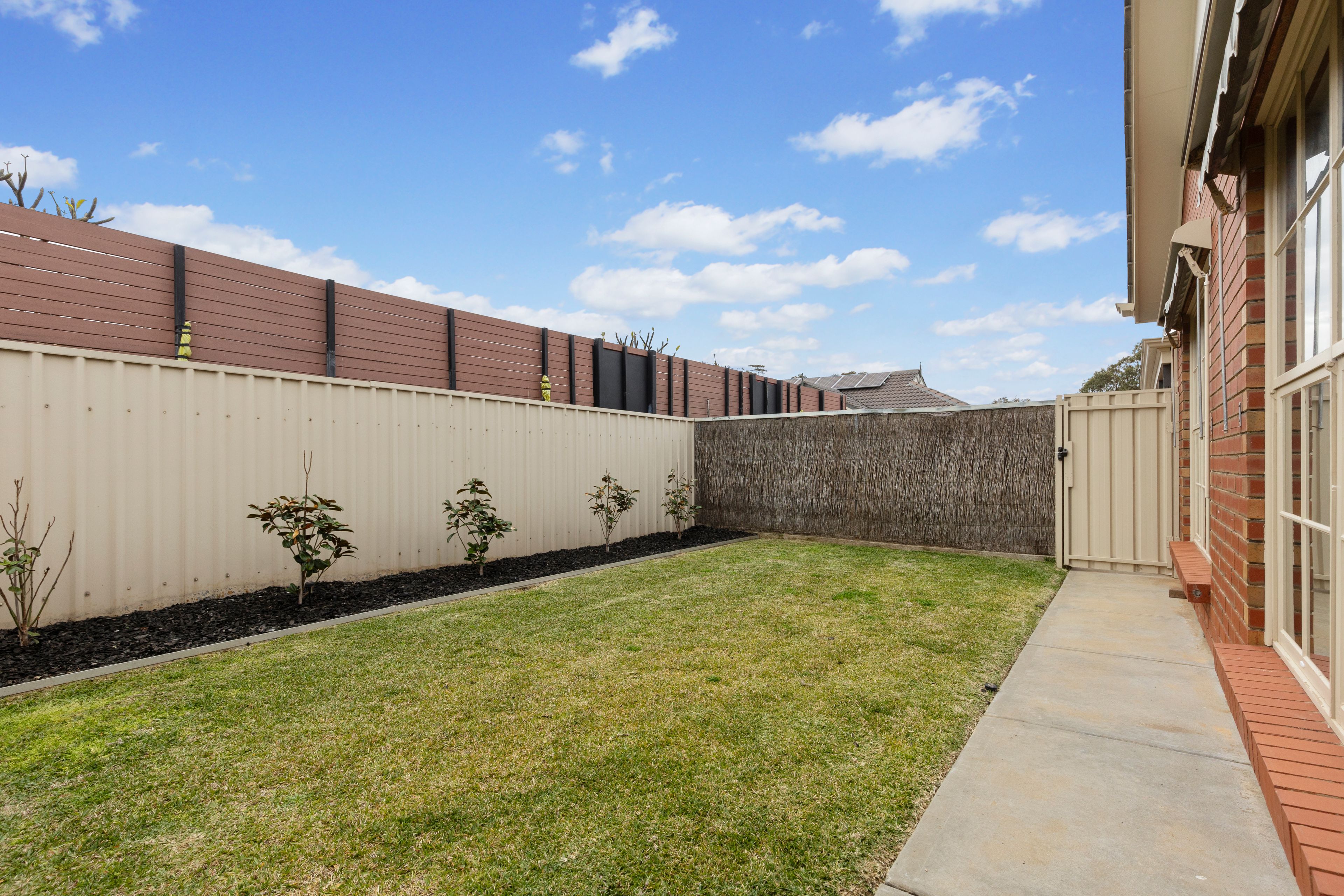 4/5 Henley Avenue — photo 13 of 13