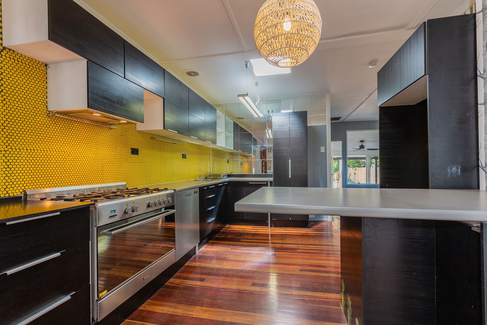 106 Dover Road, REDCLIFFE, QLD 4020