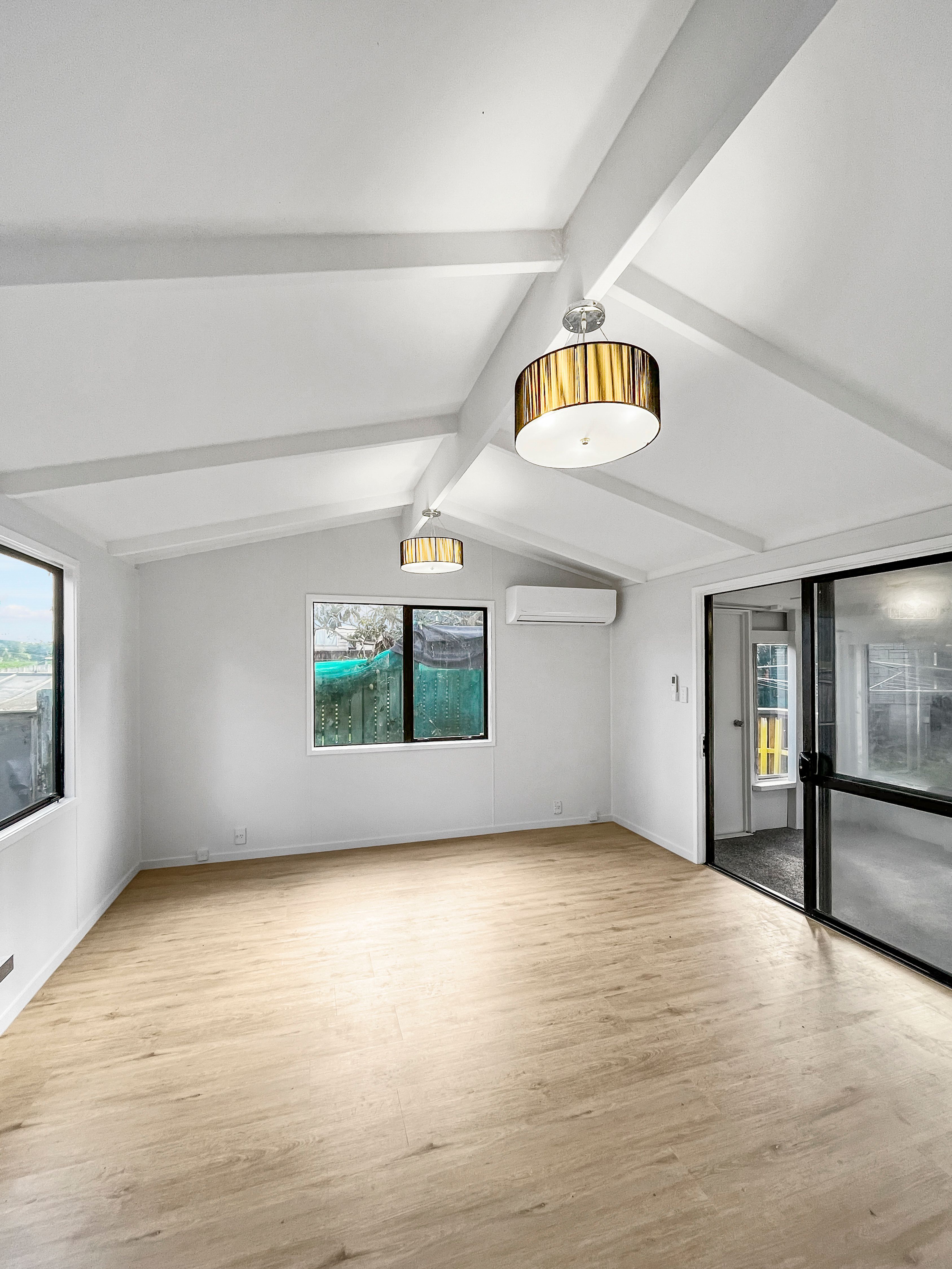 16a Sabi Place, Papatoetoe, Manukau City