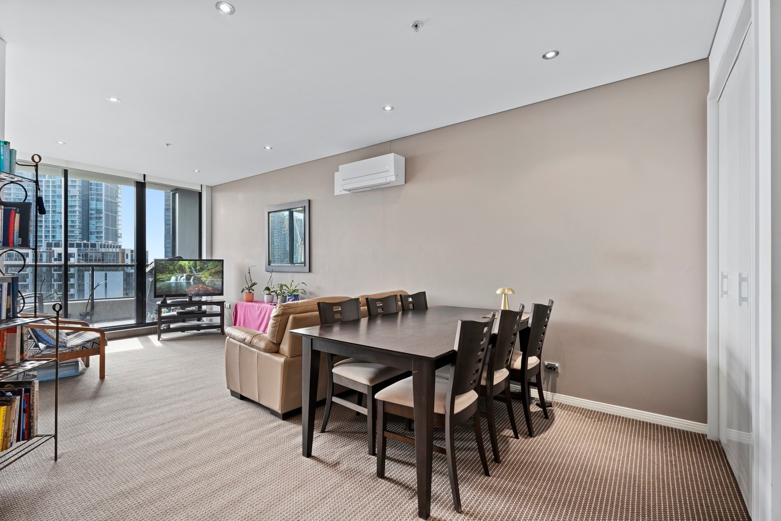 1301/2 Aqua Street, Southport, QLD 4215