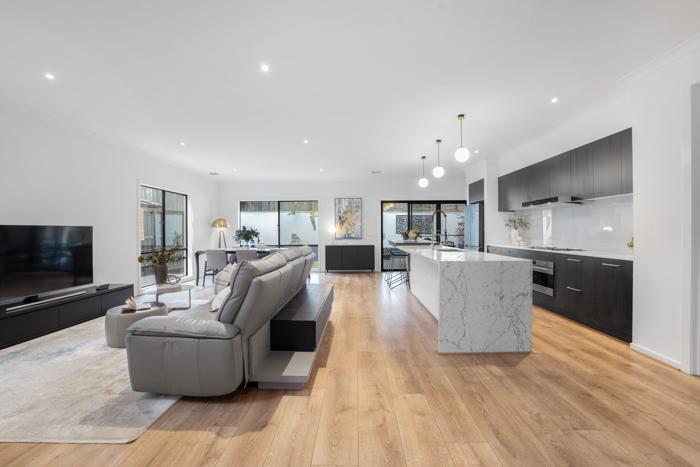 27 Eminence Way, Wantirna South, VIC 3152