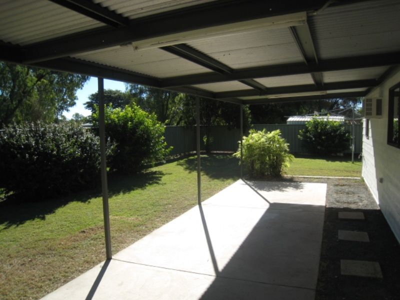 35 Baker Street, Emerald, QLD 4720