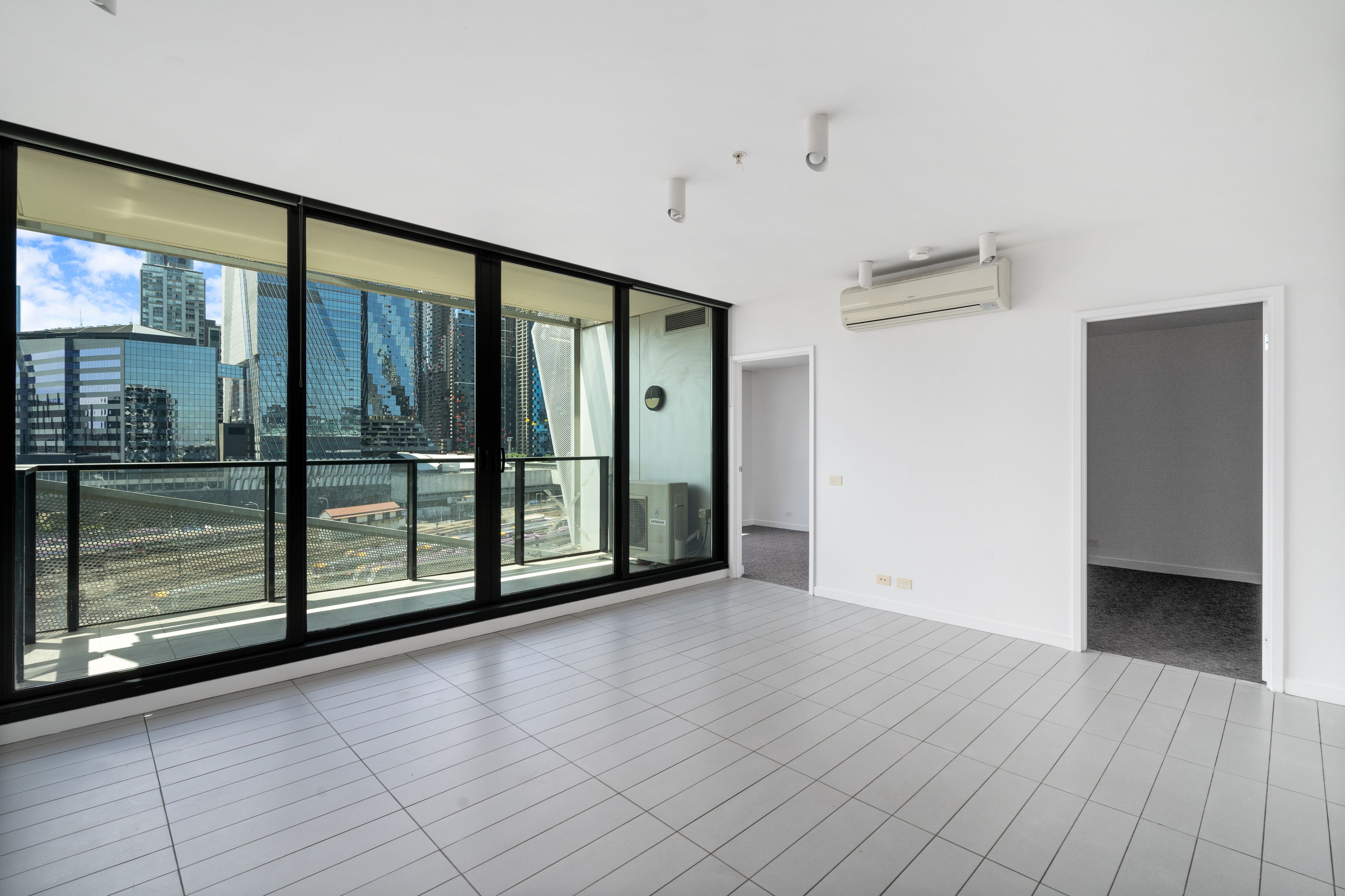 907/673 La Trobe Street, Docklands, VIC 3008