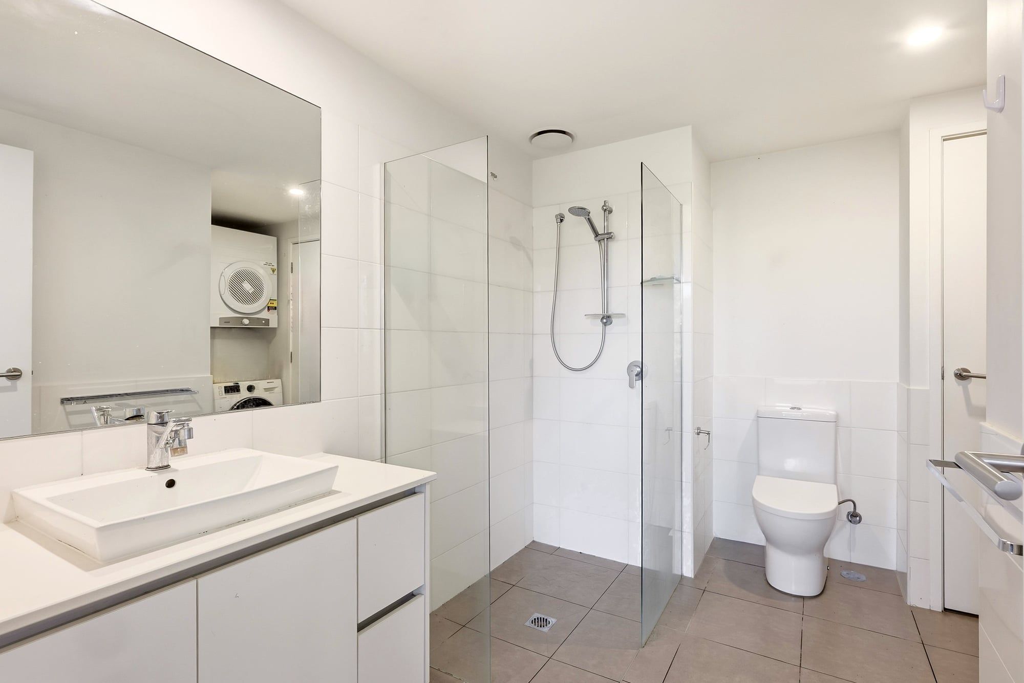 4212/1-7 Waterford Court — photo 12 of 21
