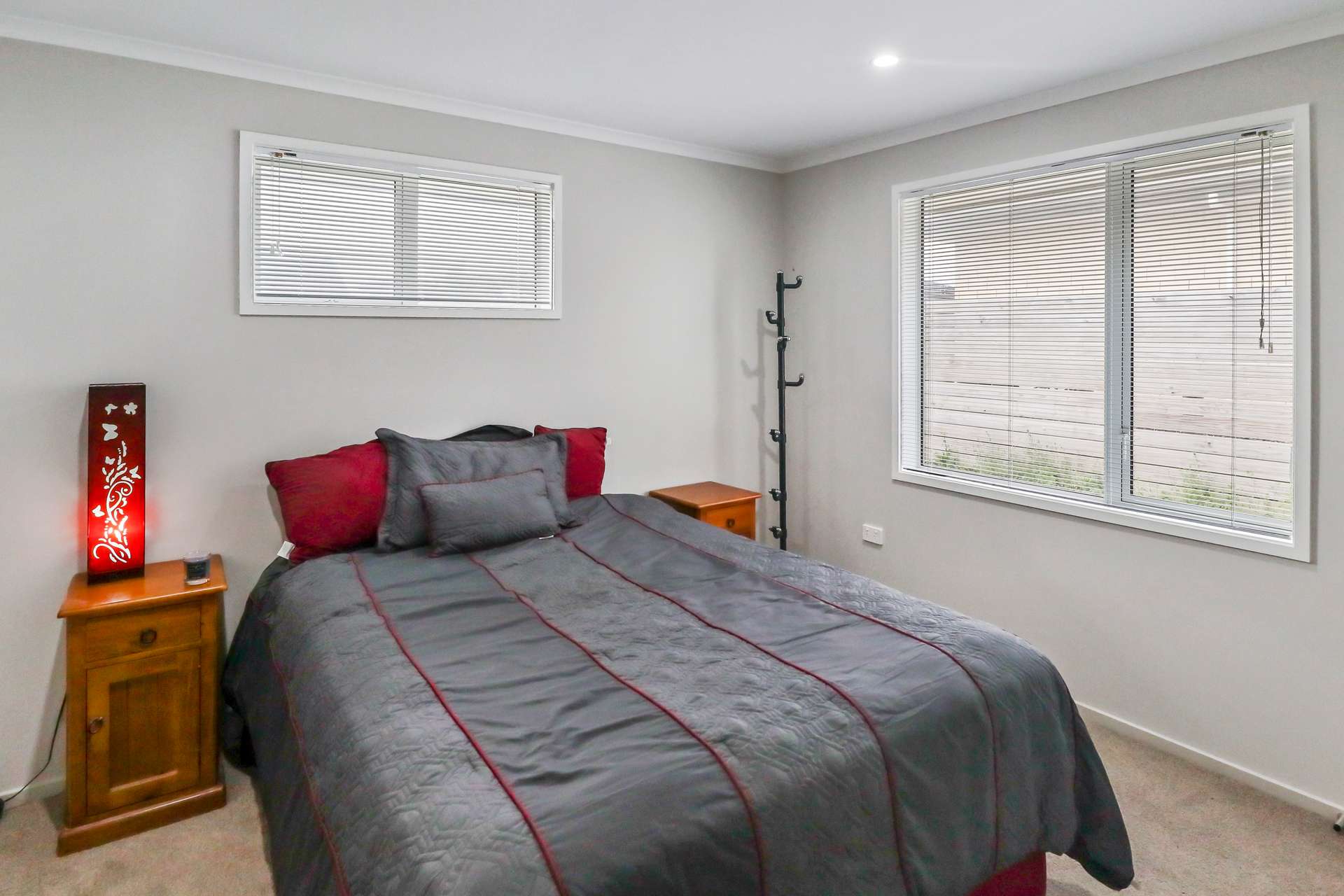 16 Pyne Crescent photo 7