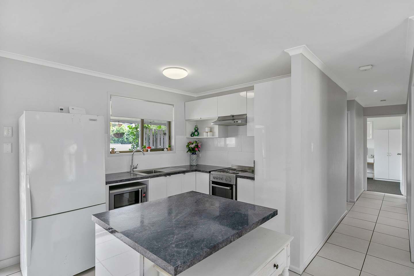 242 Boat Harbour Drive, Pialba, QLD 4655