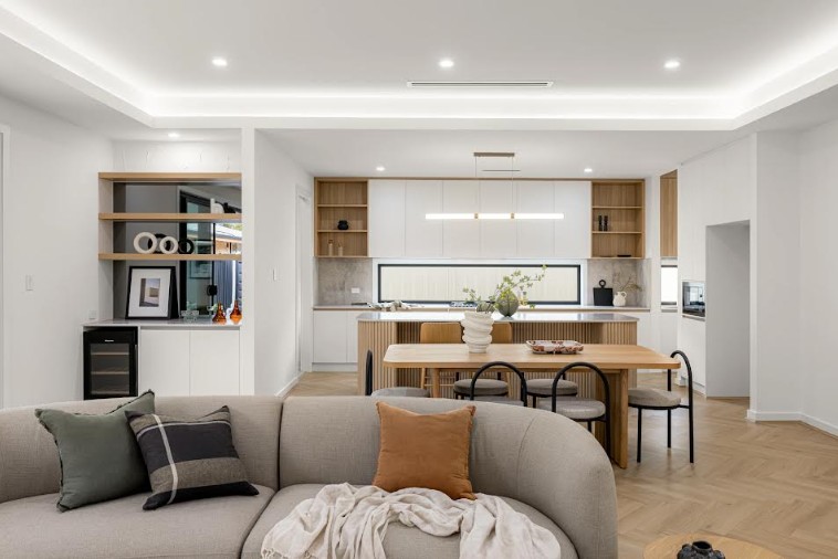 14, 14A & 14B Meakin Terrace, Seaton, SA 5023