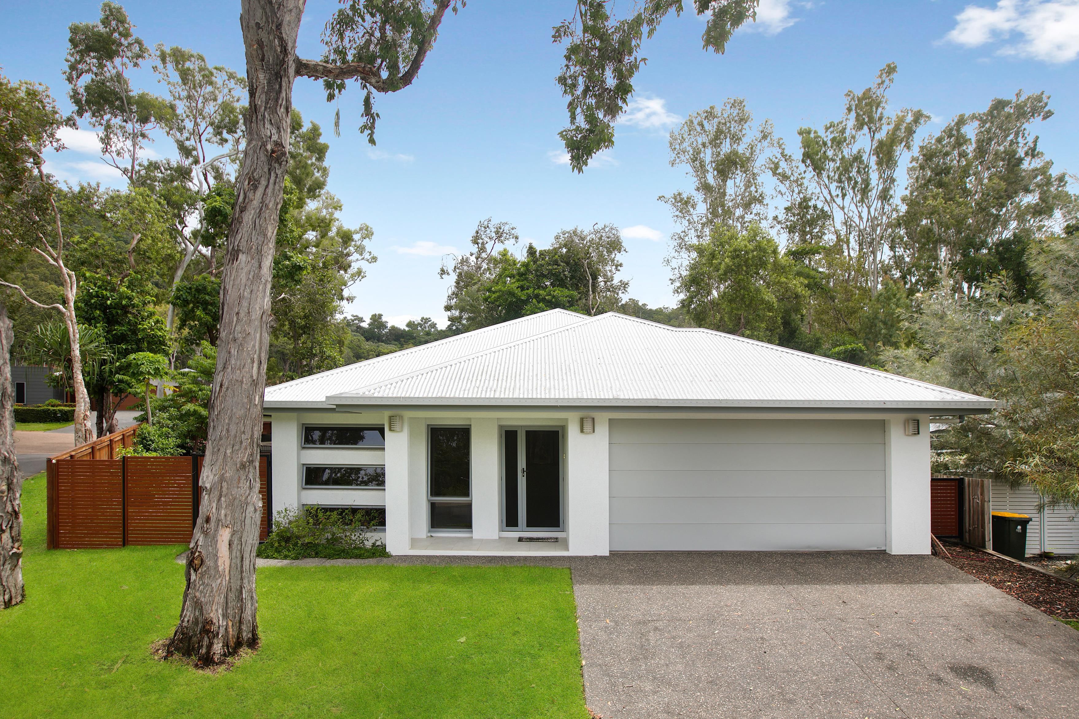1 Seashell Crescent, Trinity Beach, QLD 4879
