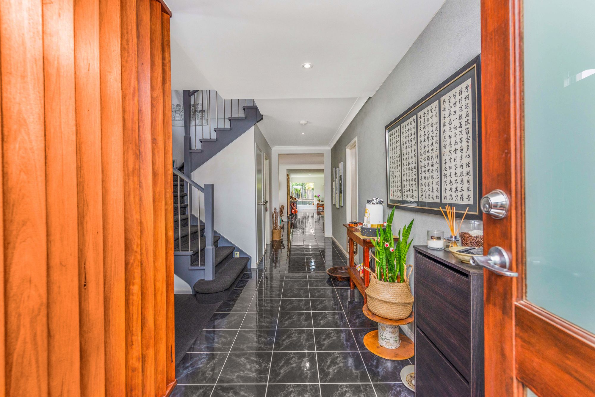 8 Villanova Avenue, Oxenford, QLD 4210