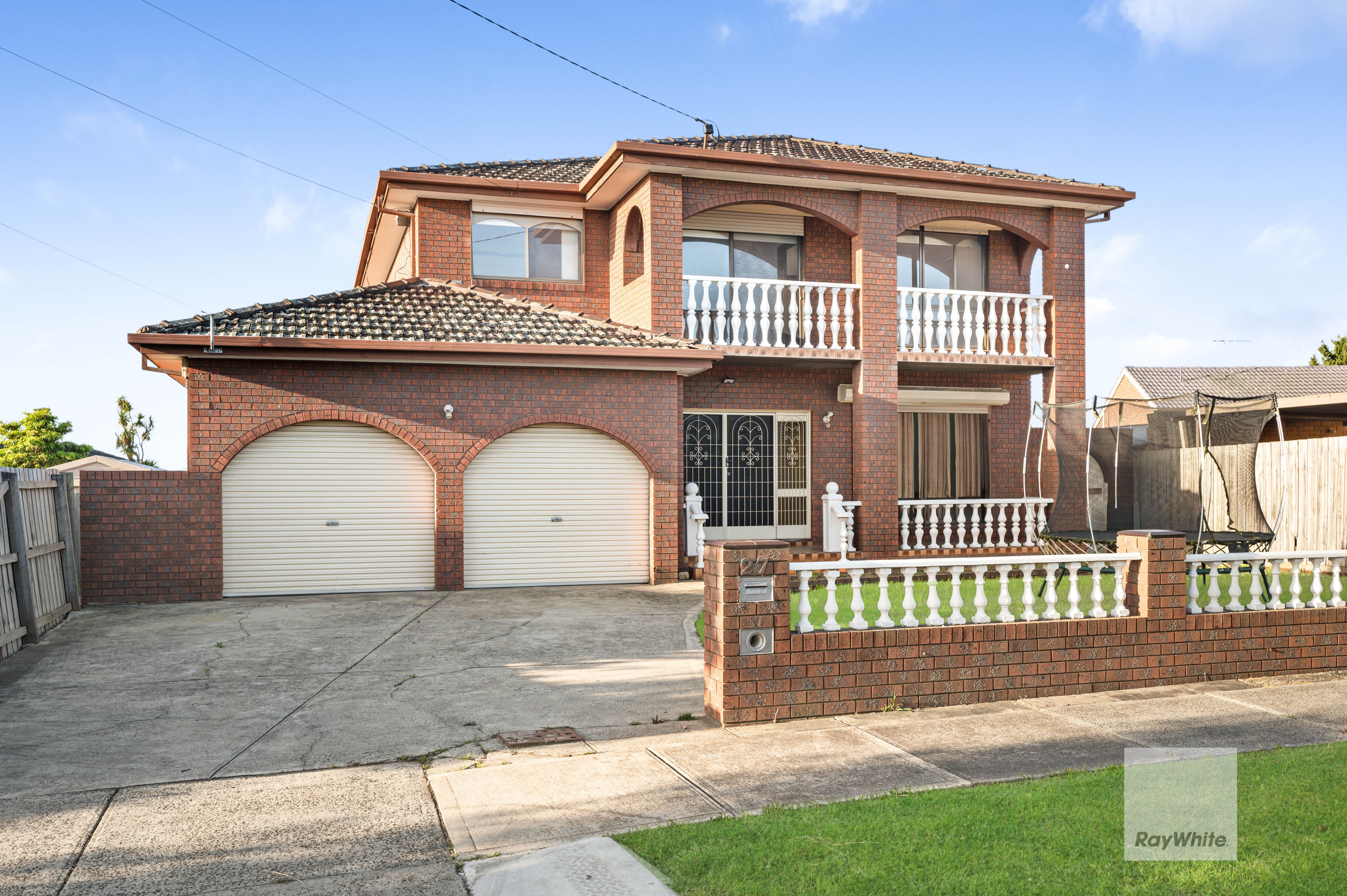 27 Grantley Drive — photo from Ray White Gladstone Park