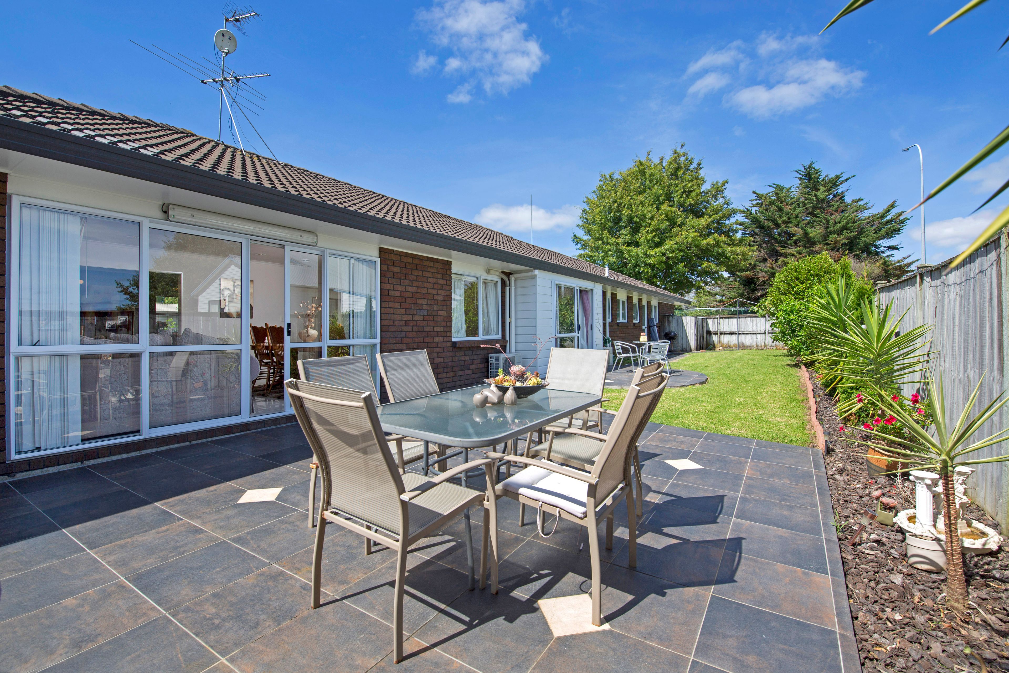 2 Lochend Place, Highland Park, Manukau City
