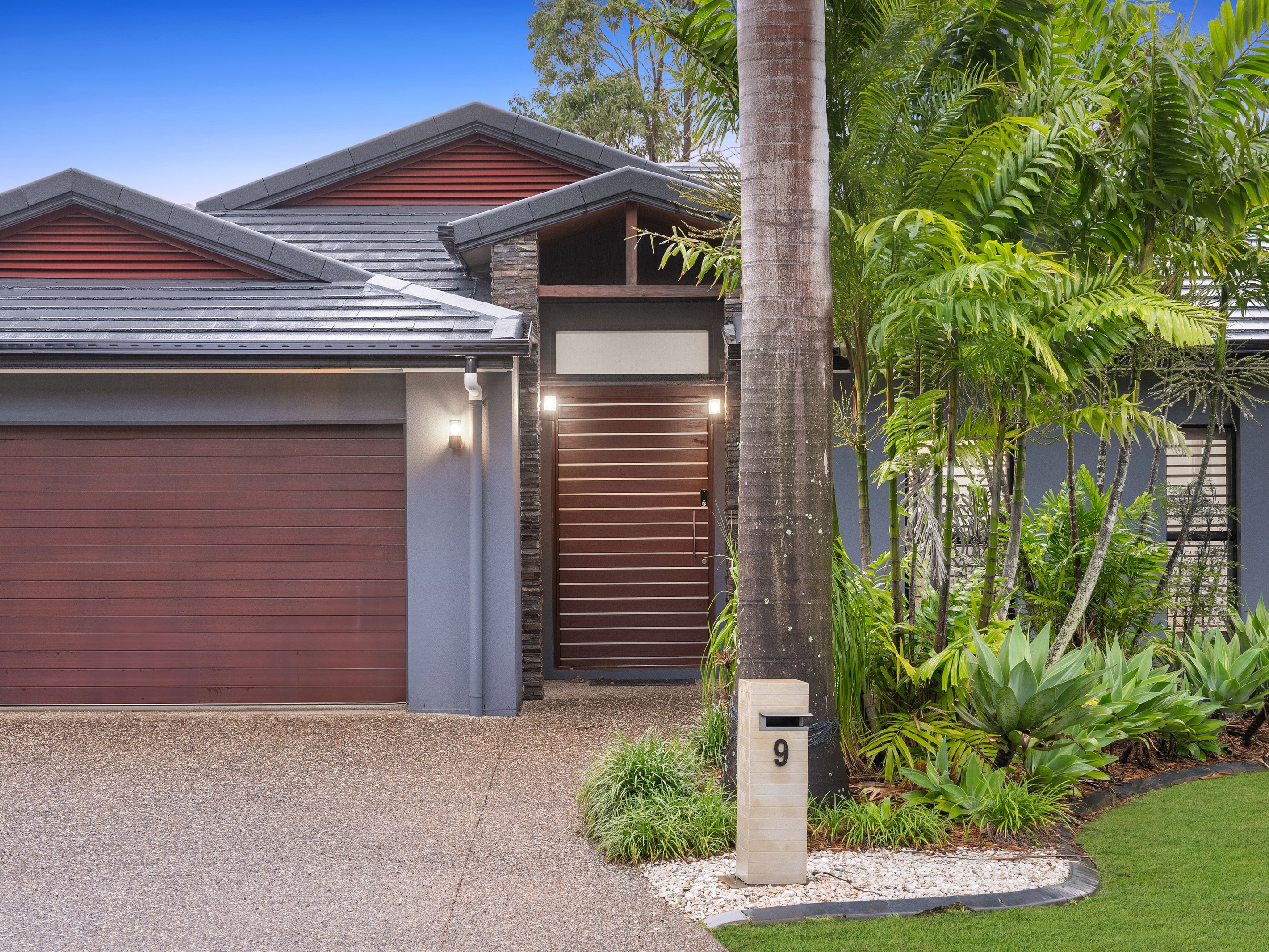 9 Lough Court, Murrumba Downs, QLD 4503