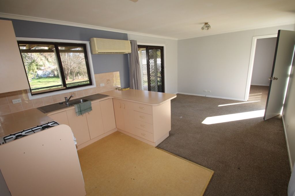 38 Pryor Street — photo 9 of 10