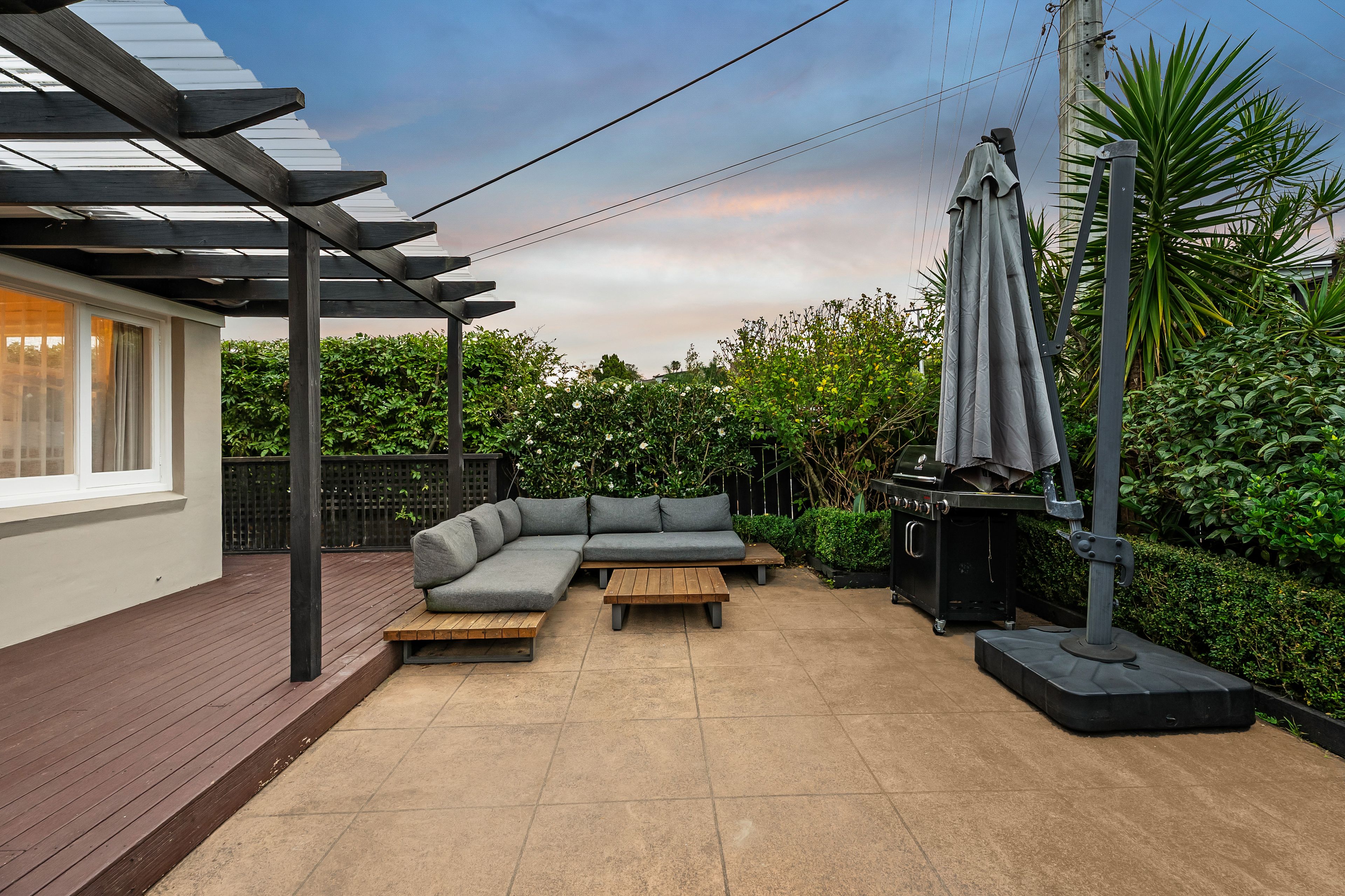 44 Peter Terrace, Castor Bay, North Shore City