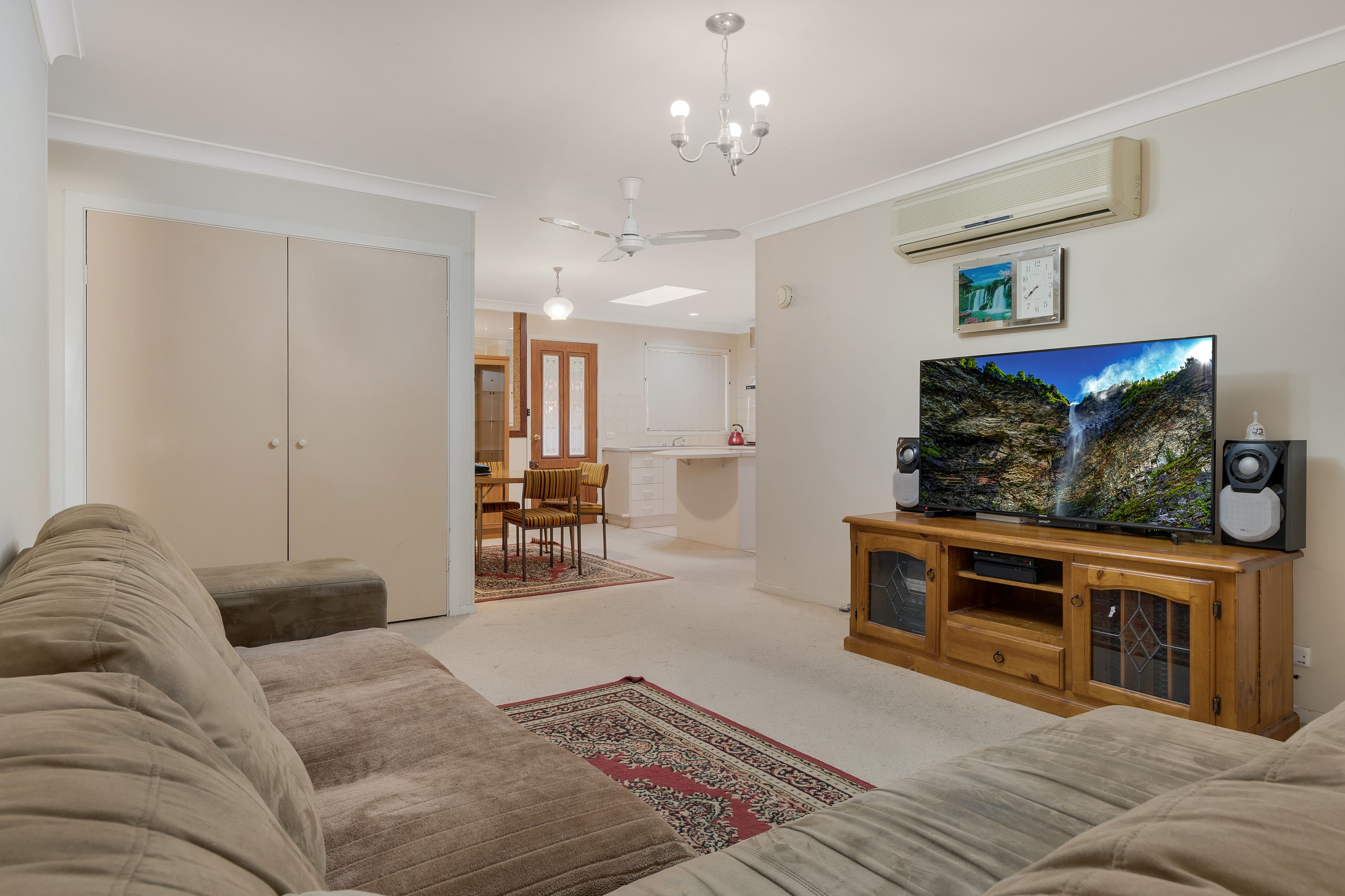 Macquarie Fields, NSW 2564
