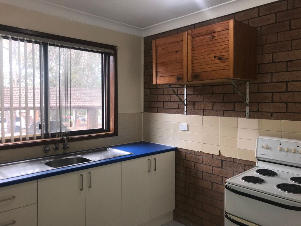 2/4 Lobelia Close, Metford, NSW 2323