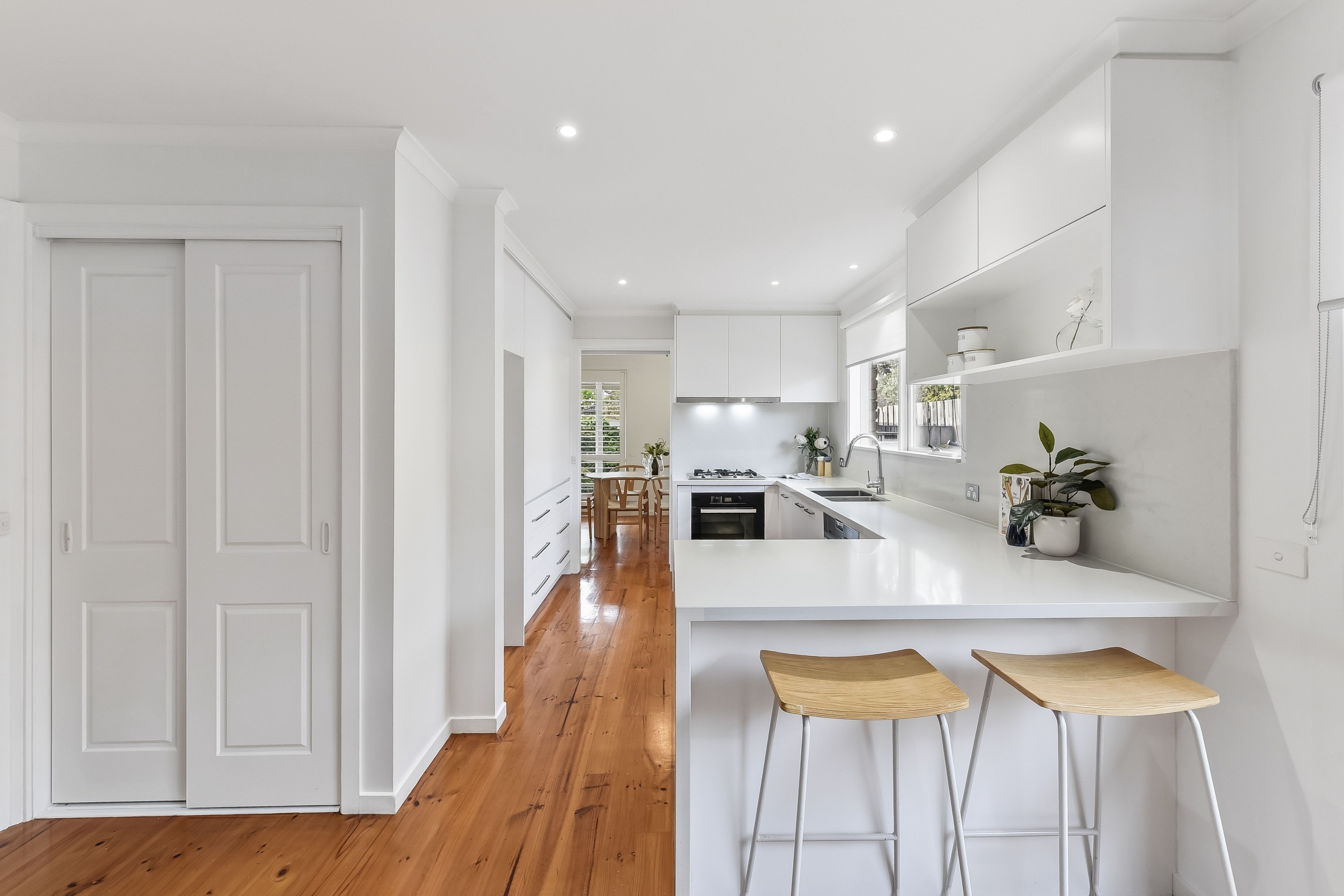 28 Philip Road — photo 3 of 22