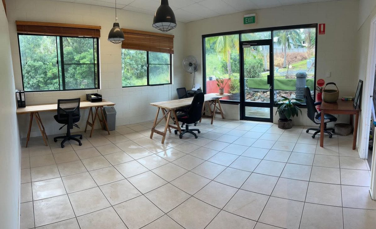 3/6 Commerce Close, Cannonvale, QLD 4802