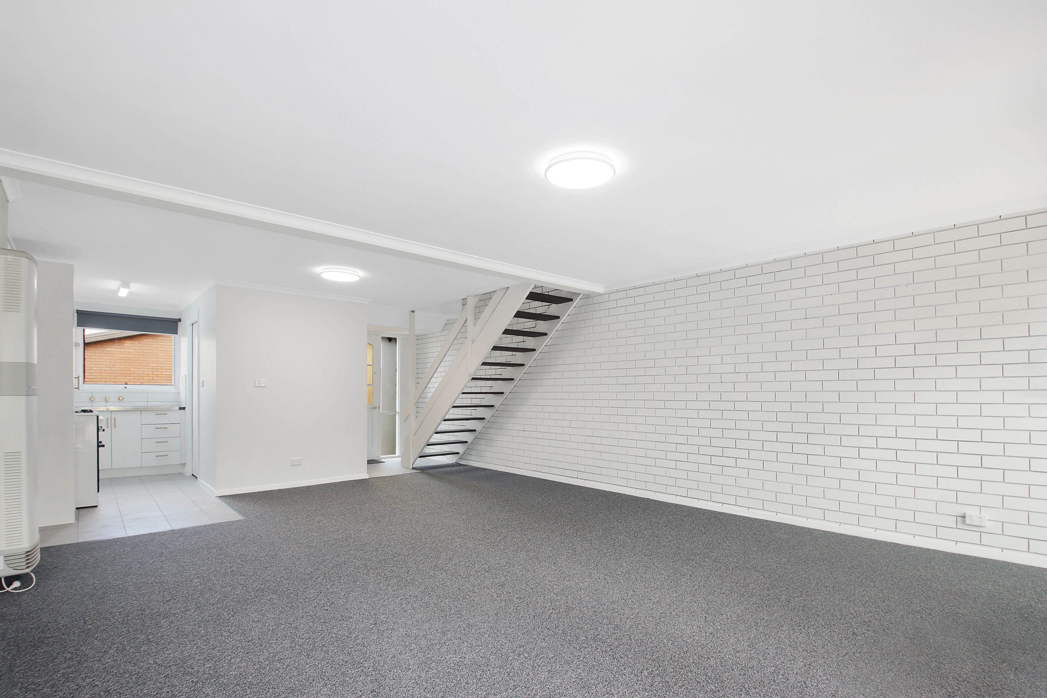 32/588 Oliver Street, Lavington, NSW 2641