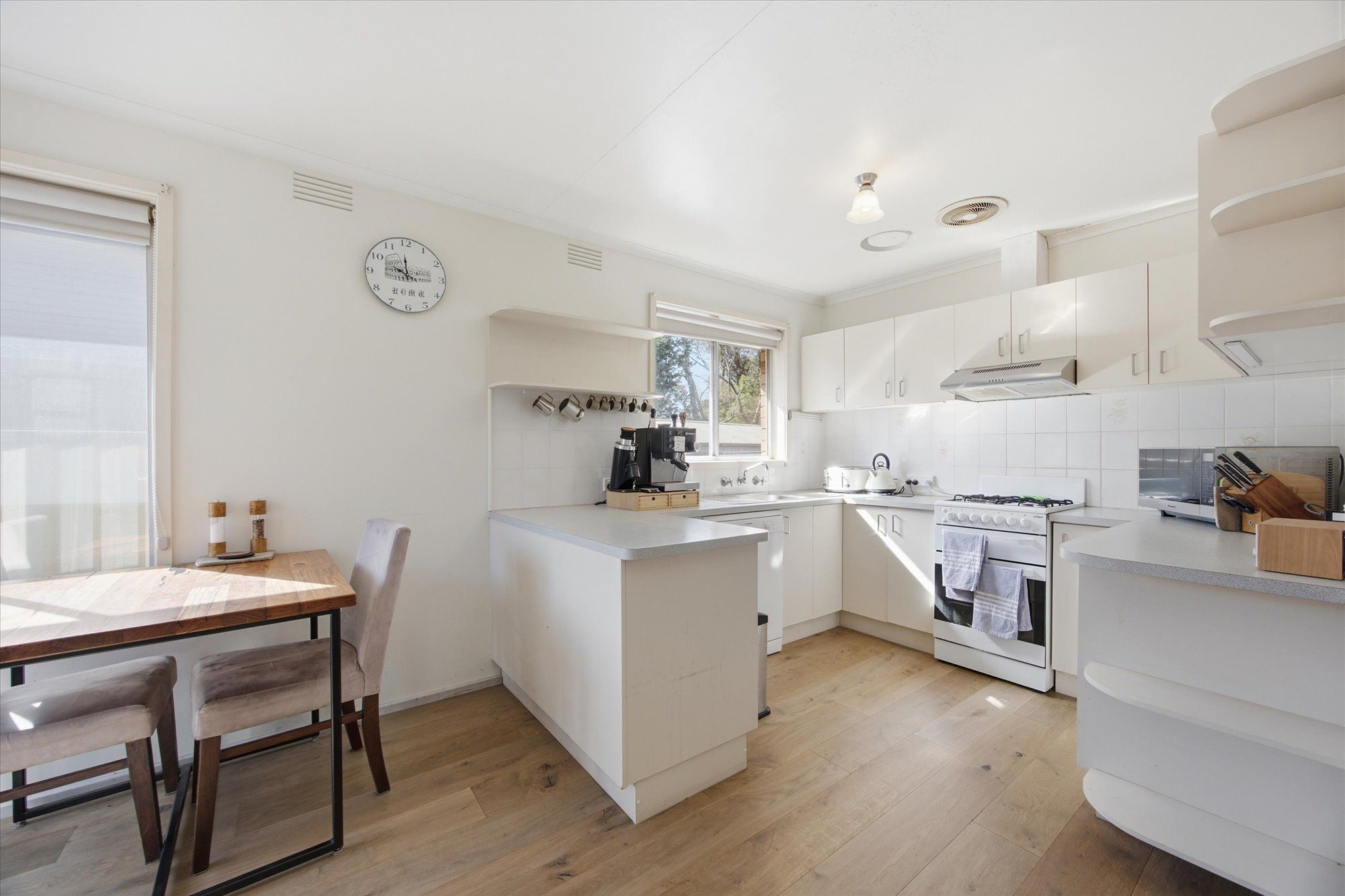 5 Balcombe Avenue — photo 3 of 6