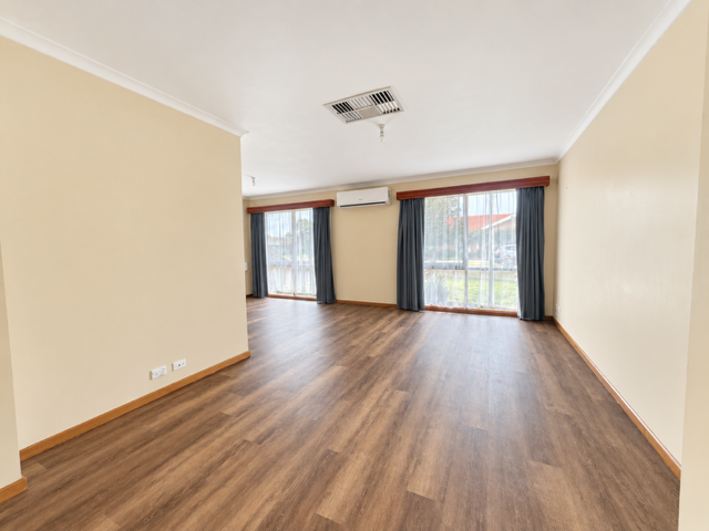 26 Gorton Street — photo 3 of 14