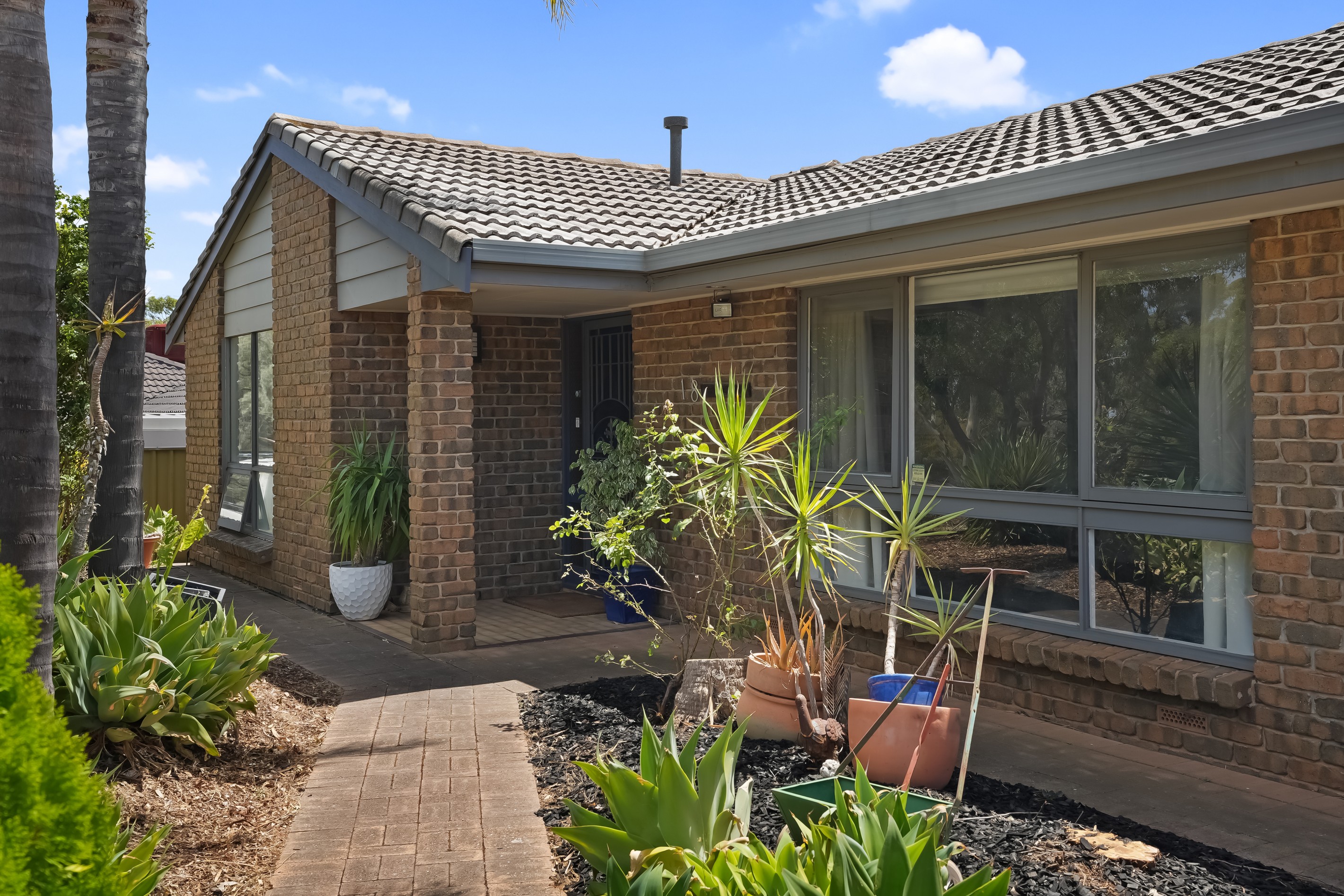 18 Kakuna Crescent, Craigmore, SA 5114