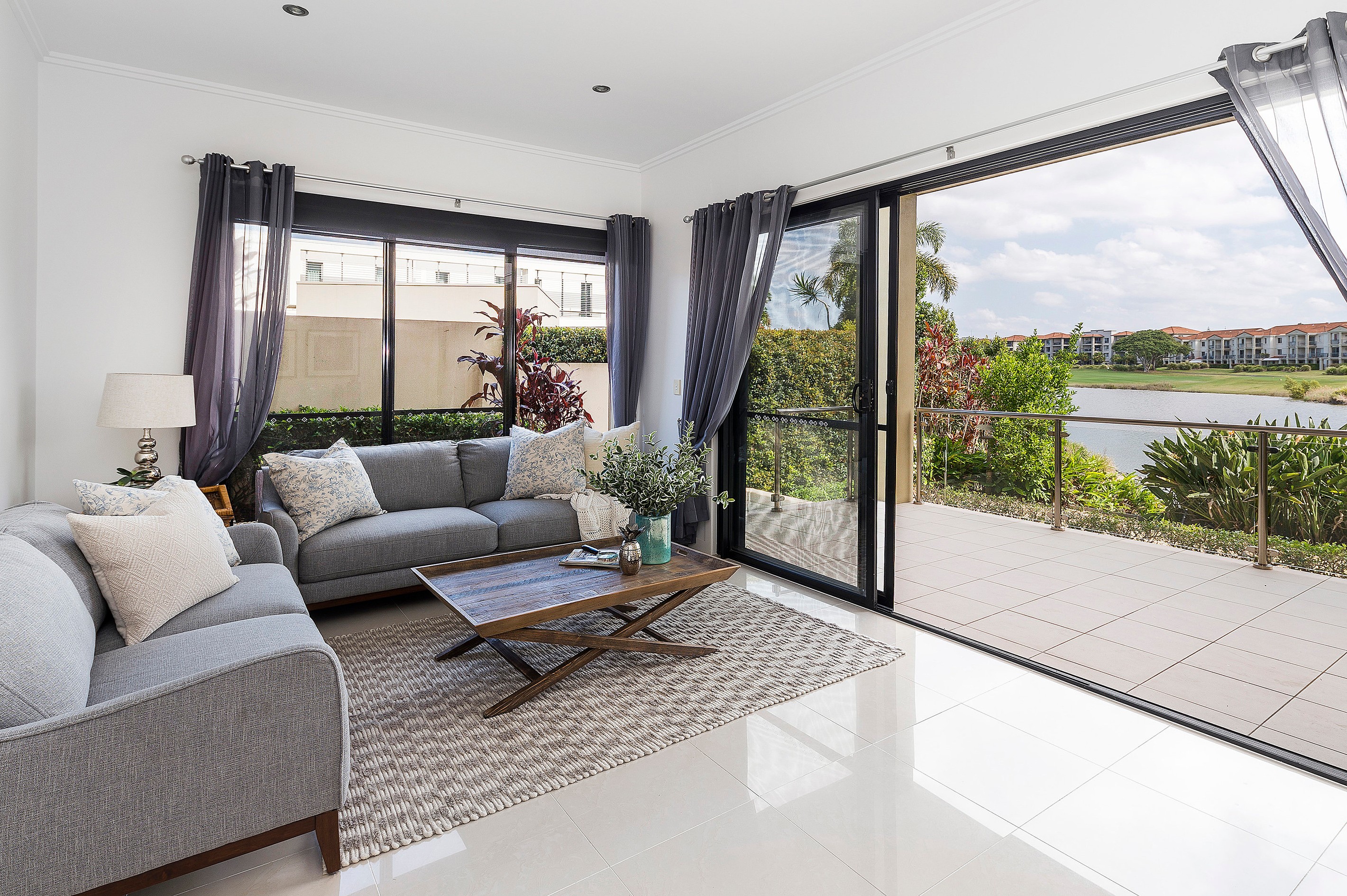 6091 Lugano Drive, Hope Island, QLD 4212
