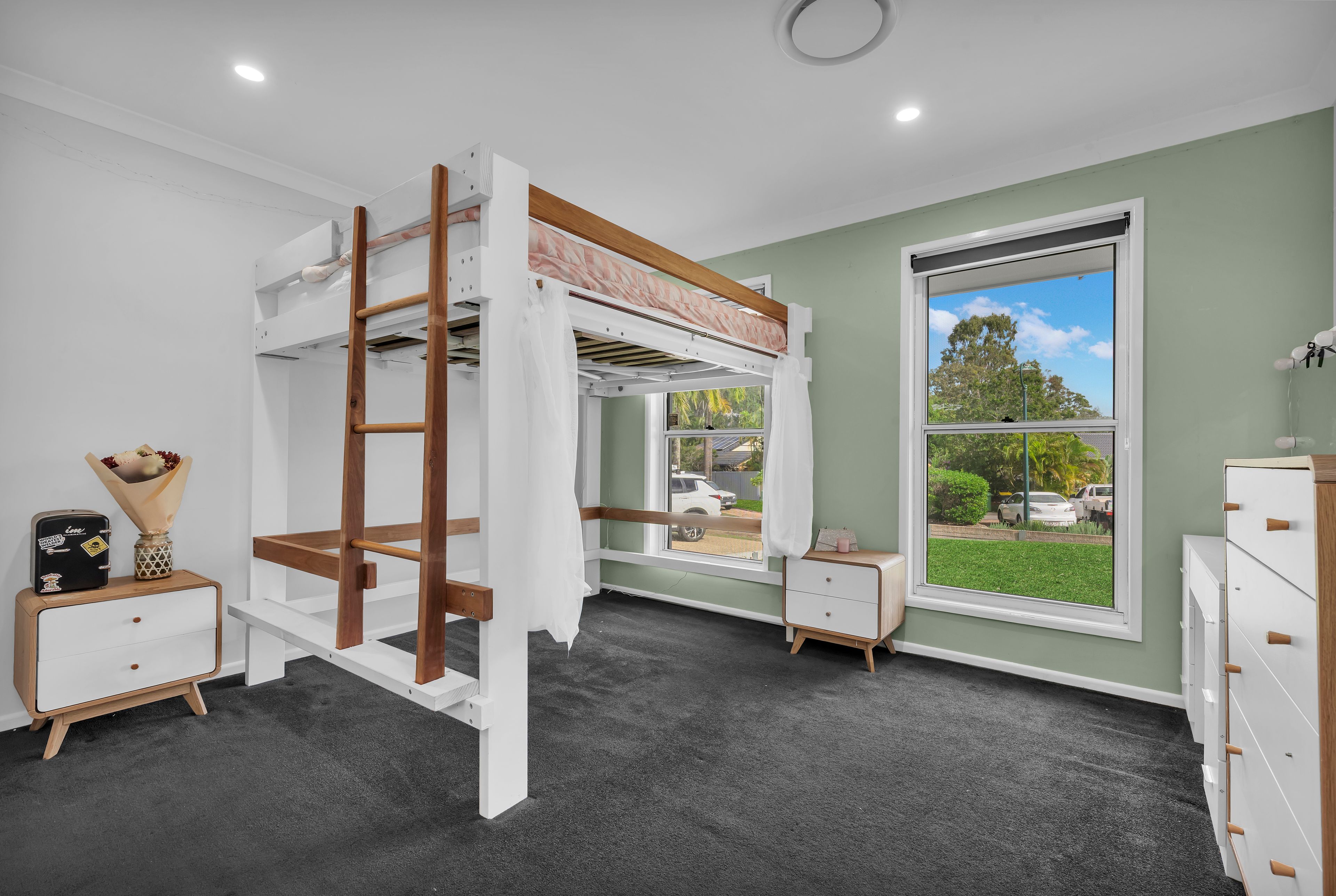 7 Murdoch Court — photo 10 of 14