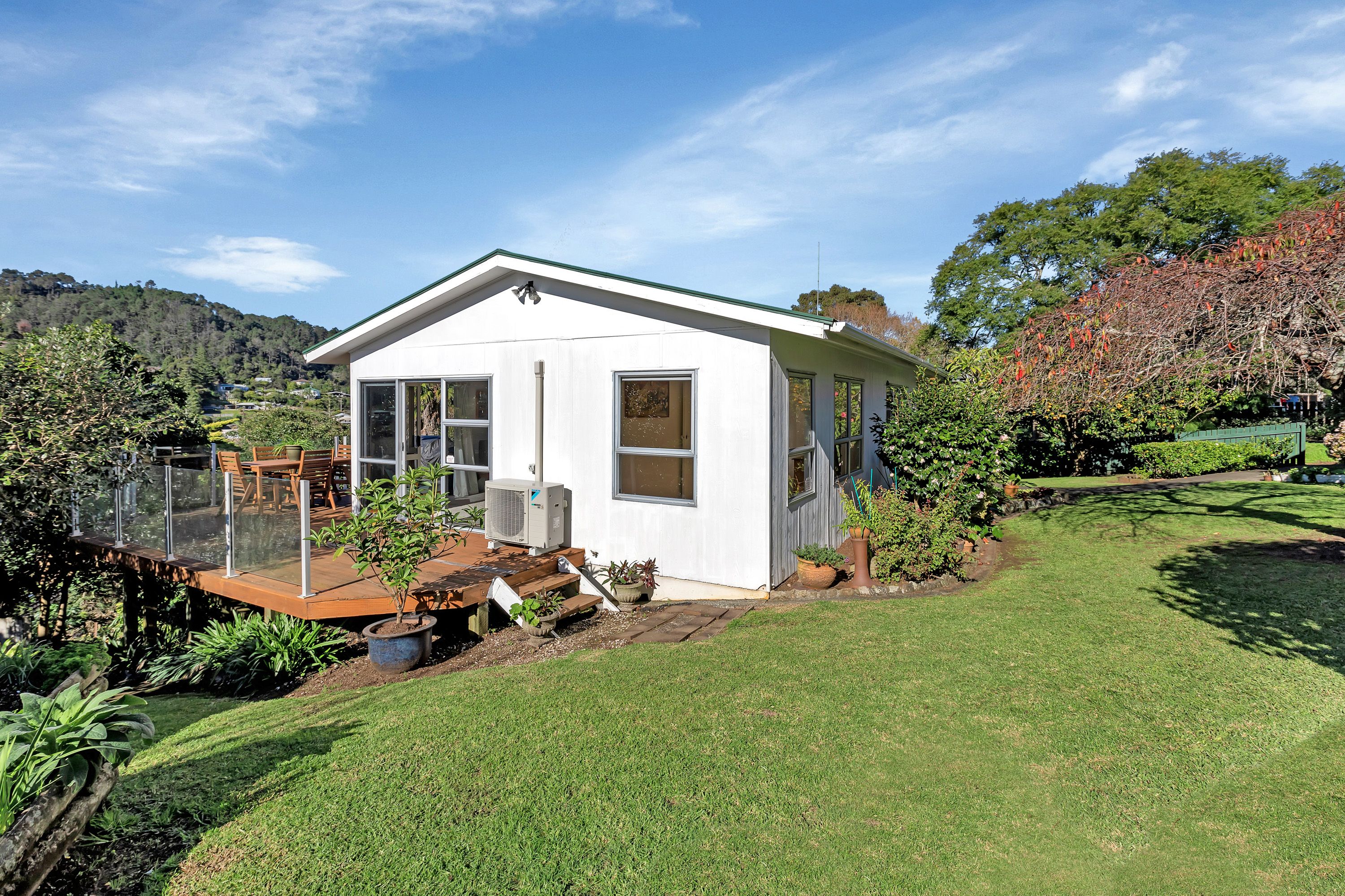 25 Wolfe Street, Regent, Whangarei District 0112 Sold House Ray