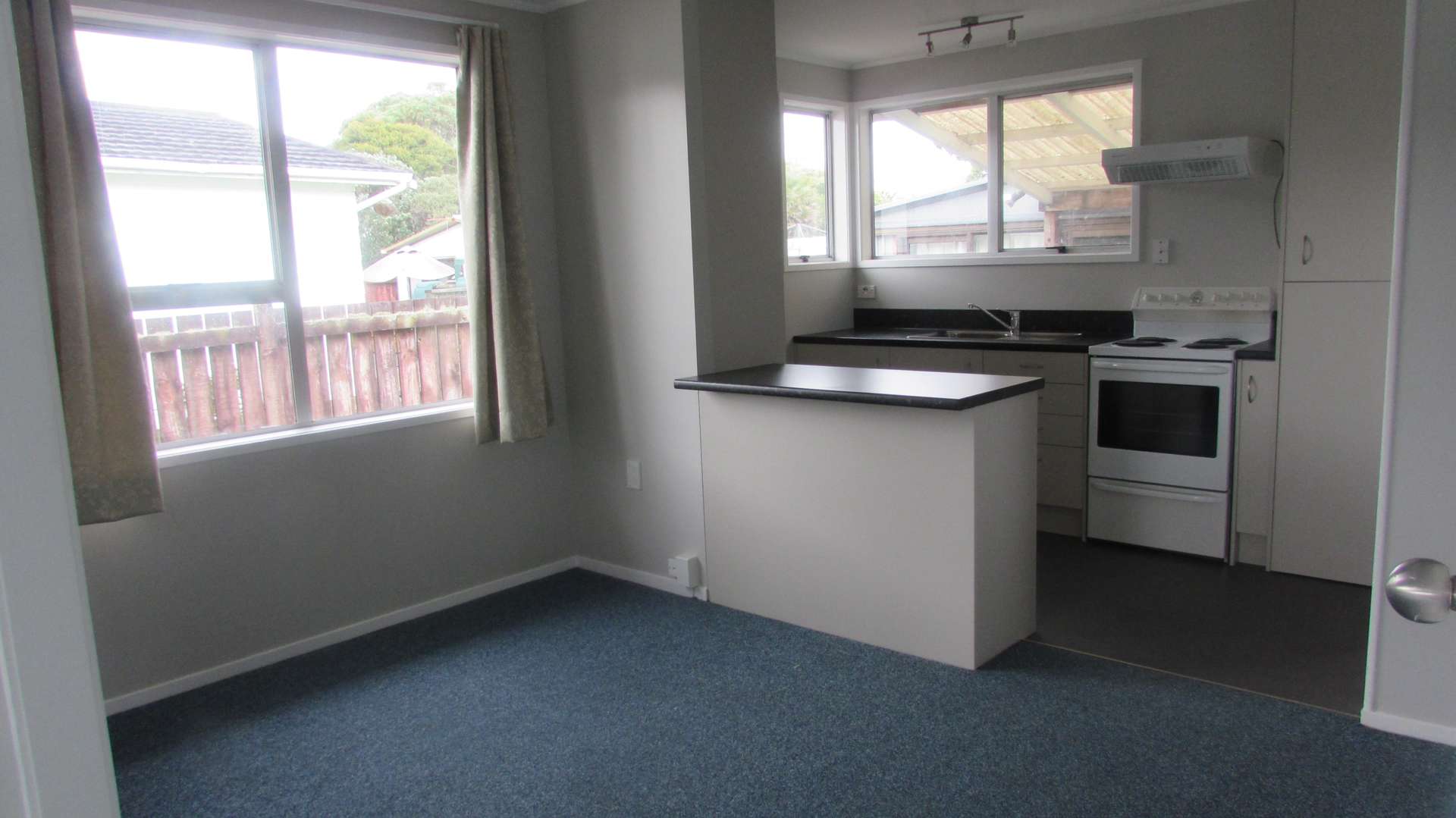 146 Riversdale Road photo 3
