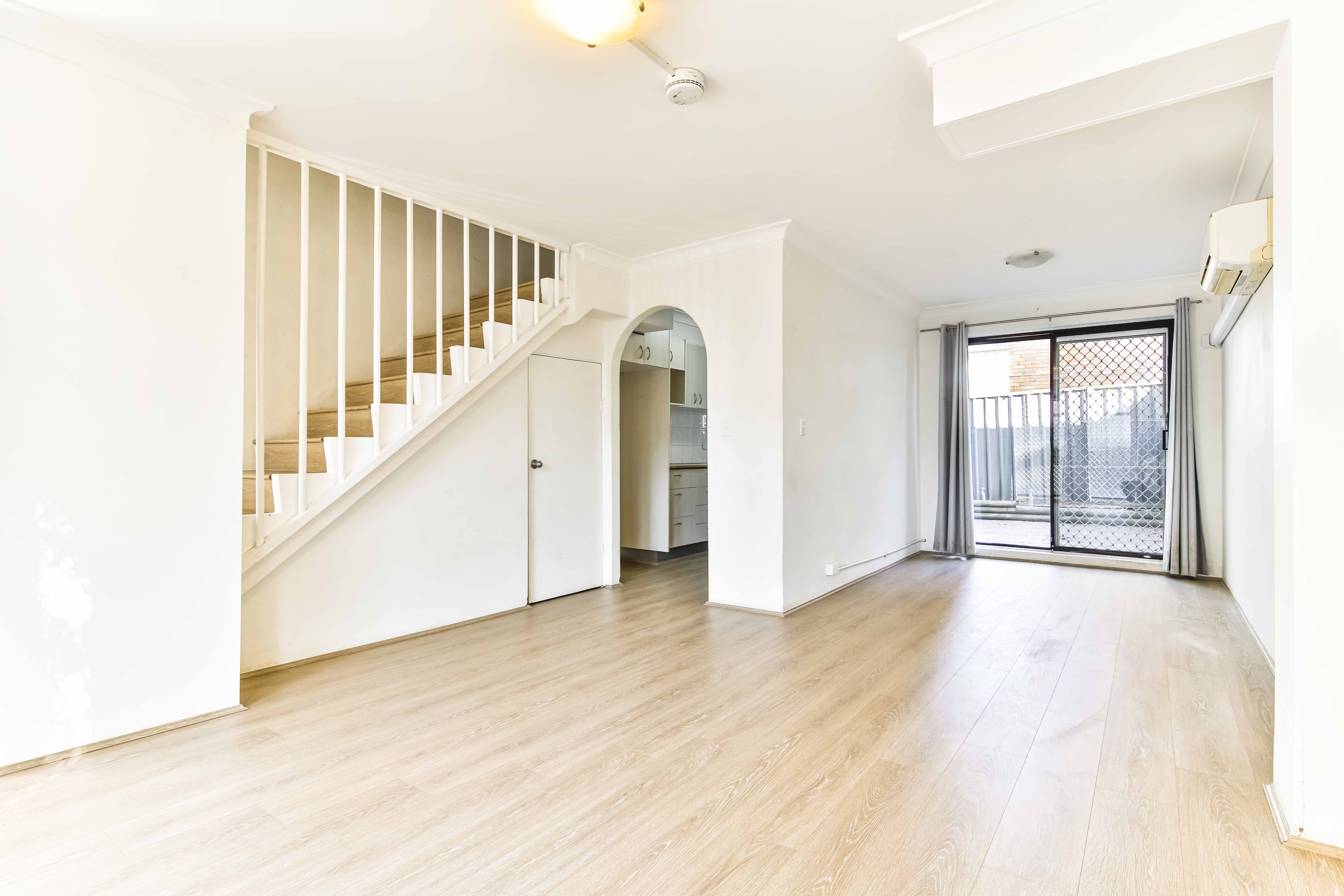 21/23 First Street, Kingswood, NSW 2747
