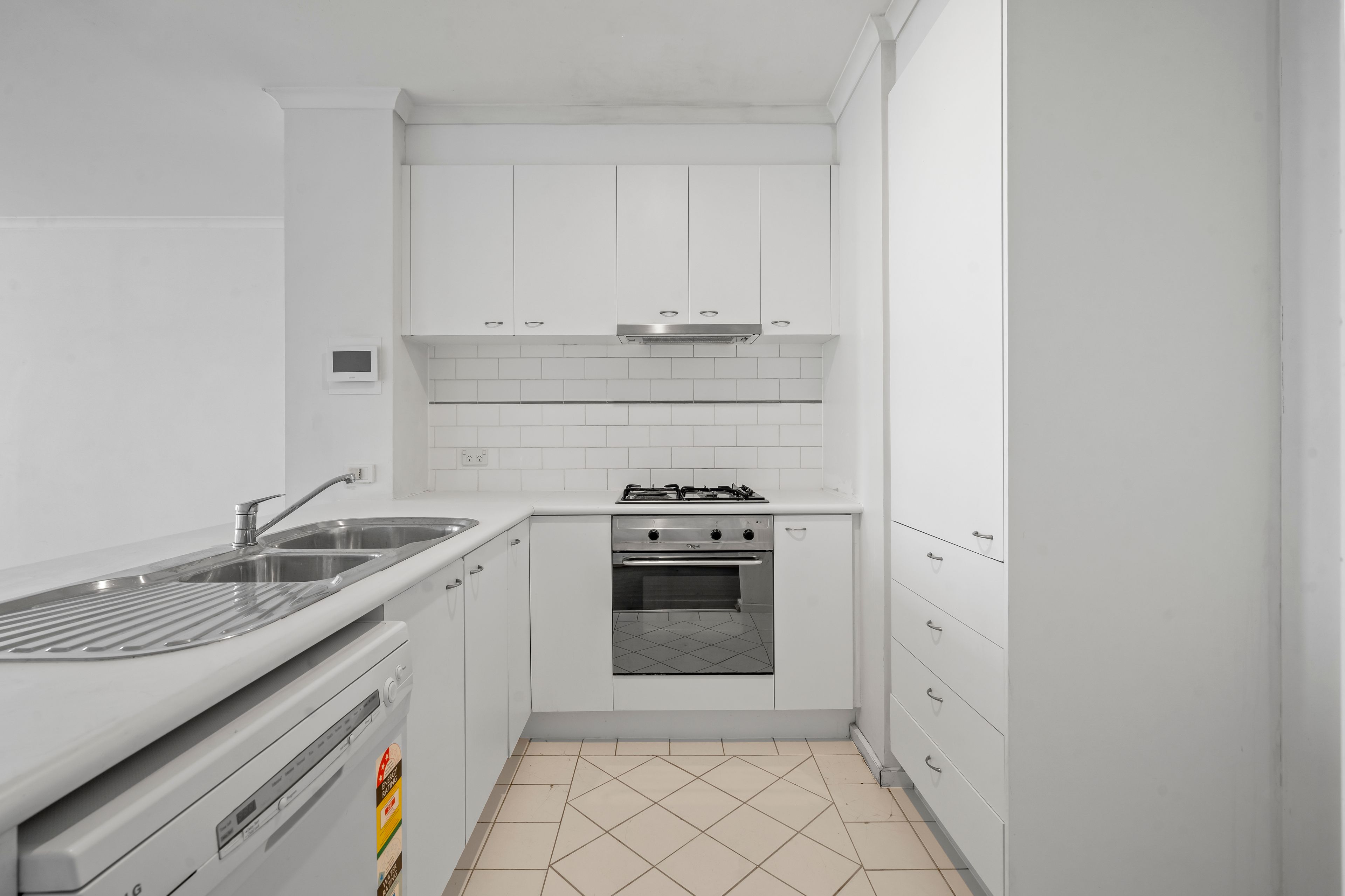 88/79 Whiteman Street, Southbank, VIC 3006